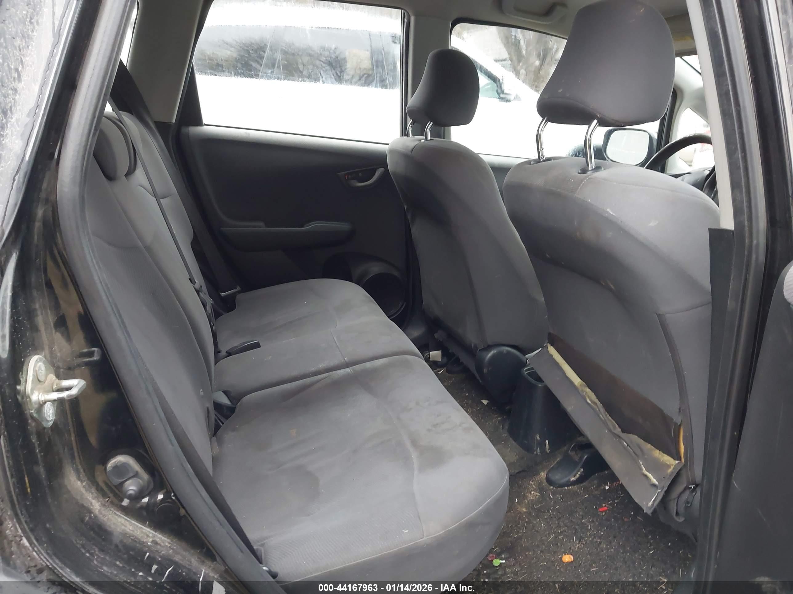 HONDA FIT image 8