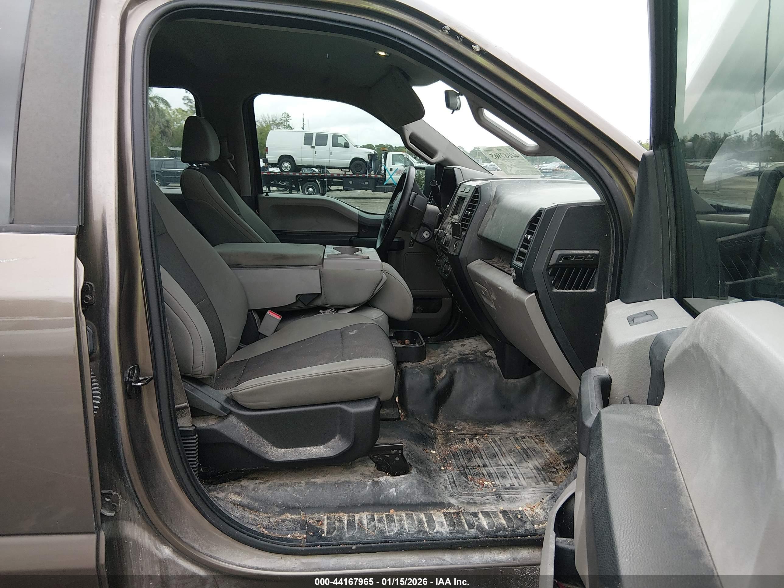 FORD F-150 image 5