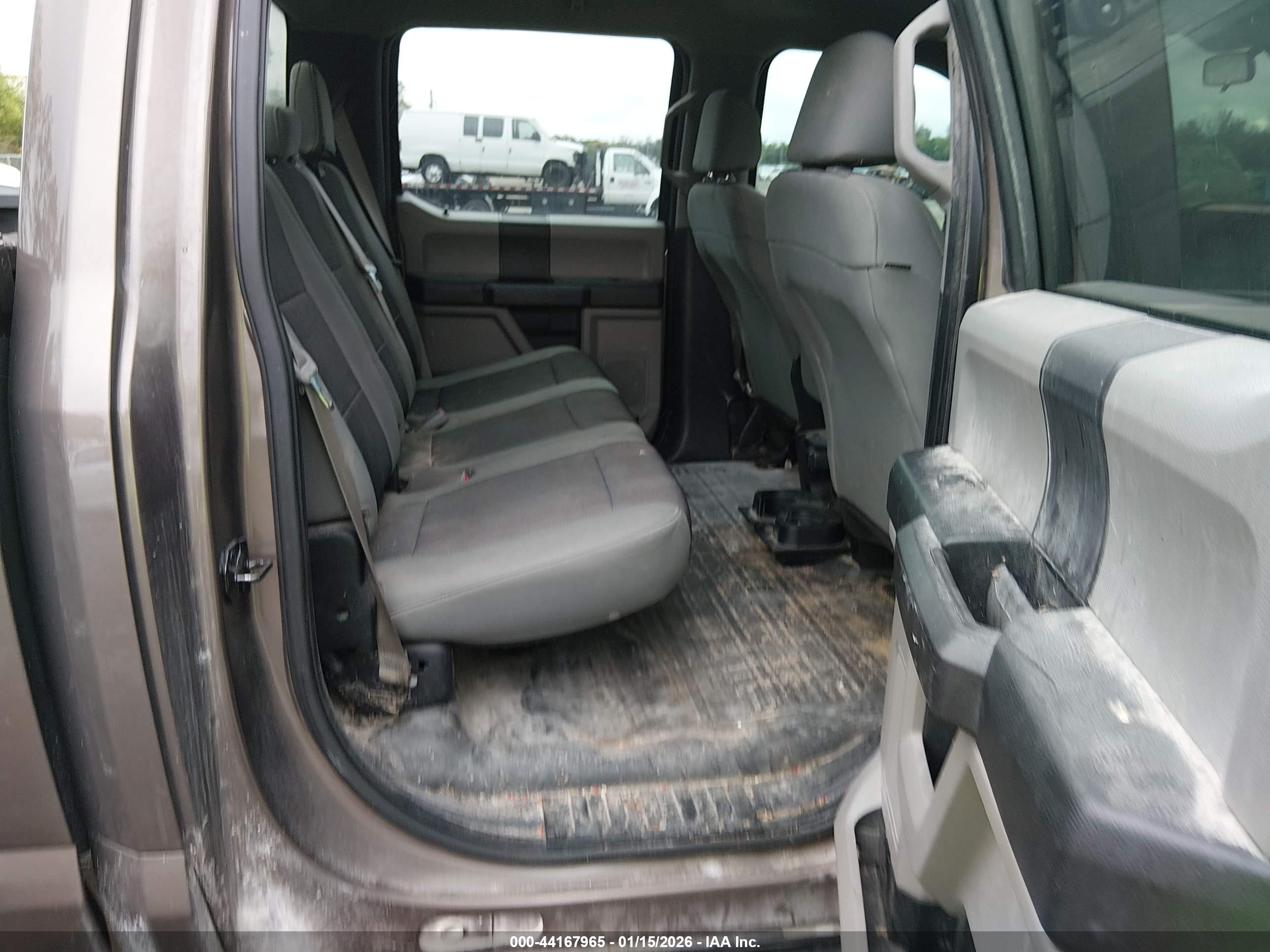 FORD F-150 image 8