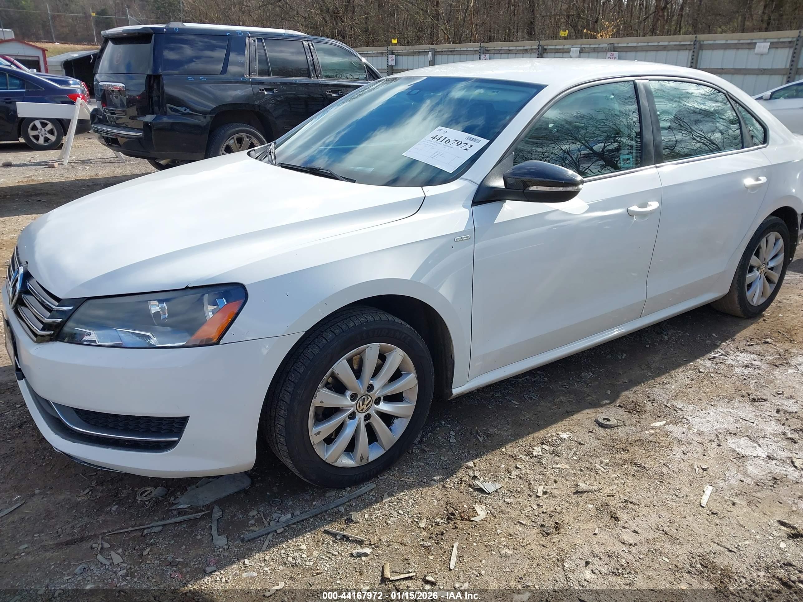 VOLKSWAGEN PASSAT image 2