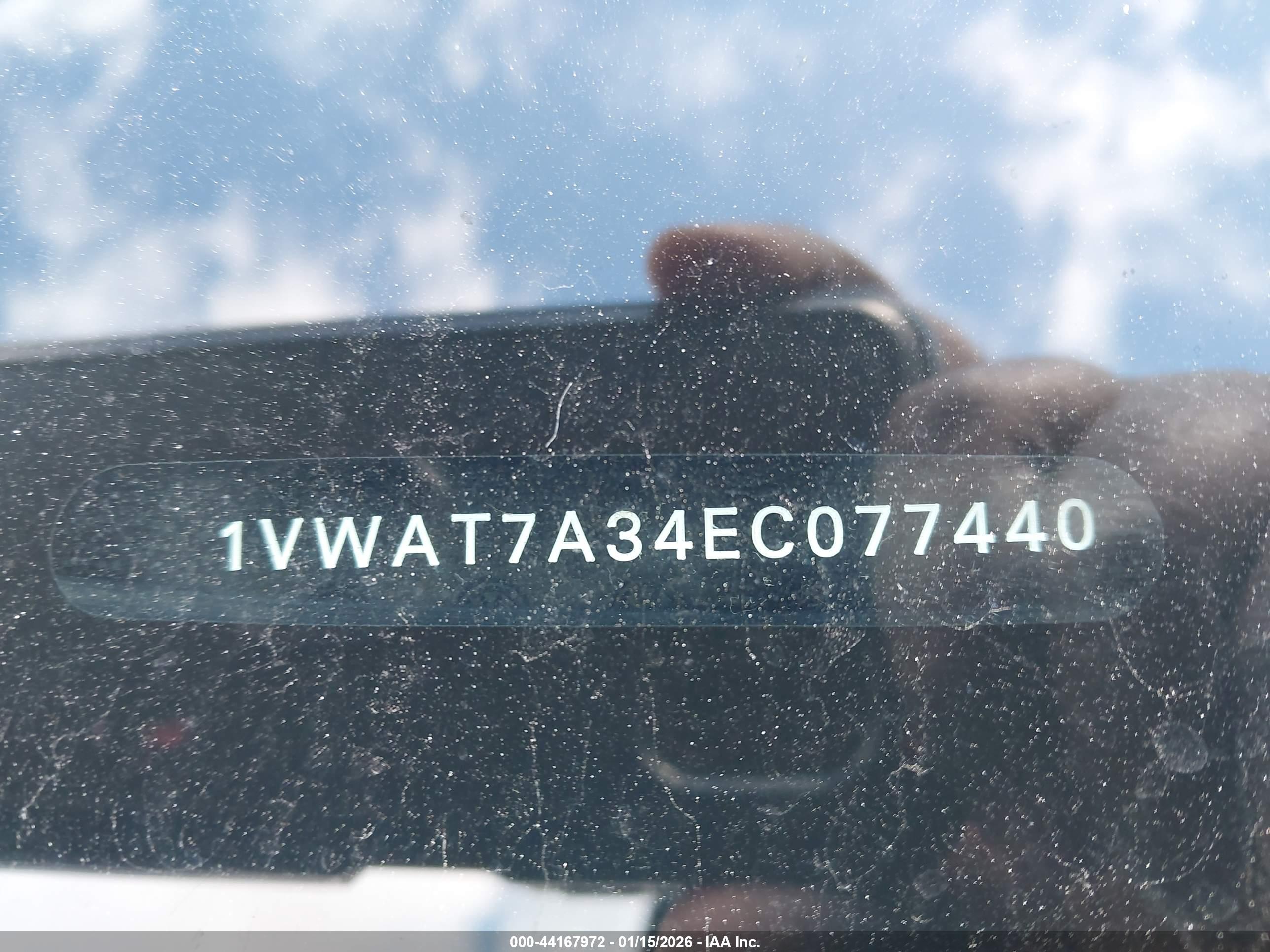 VOLKSWAGEN PASSAT image 9