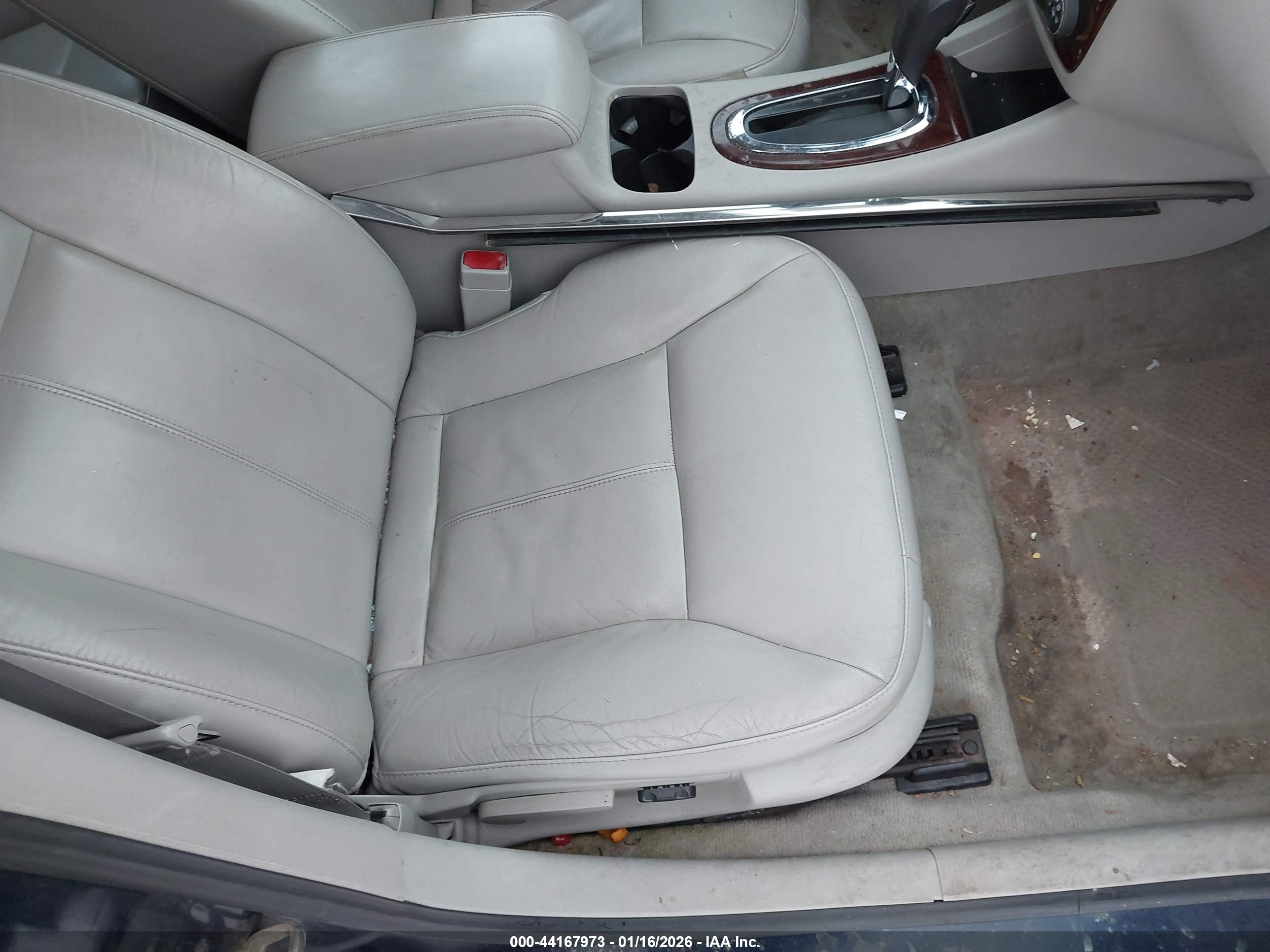 CHEVROLET IMPALA image 5