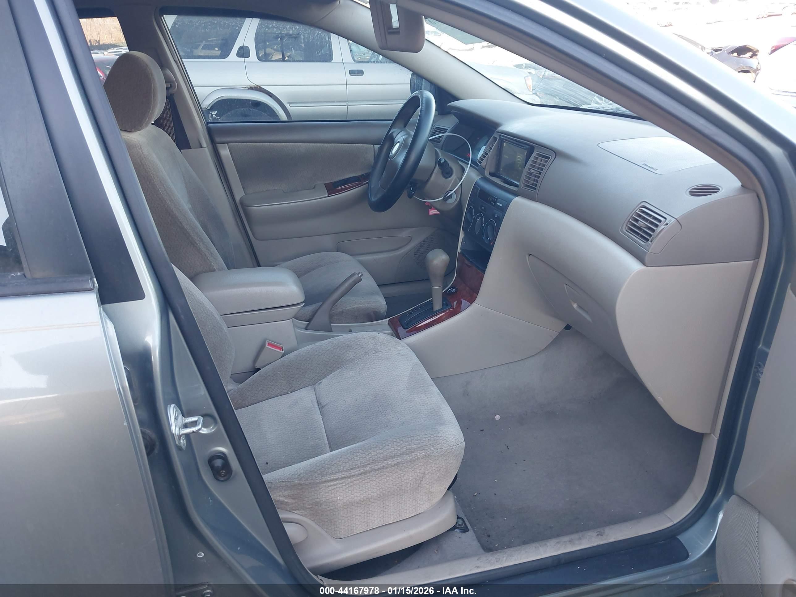 TOYOTA COROLLA image 5