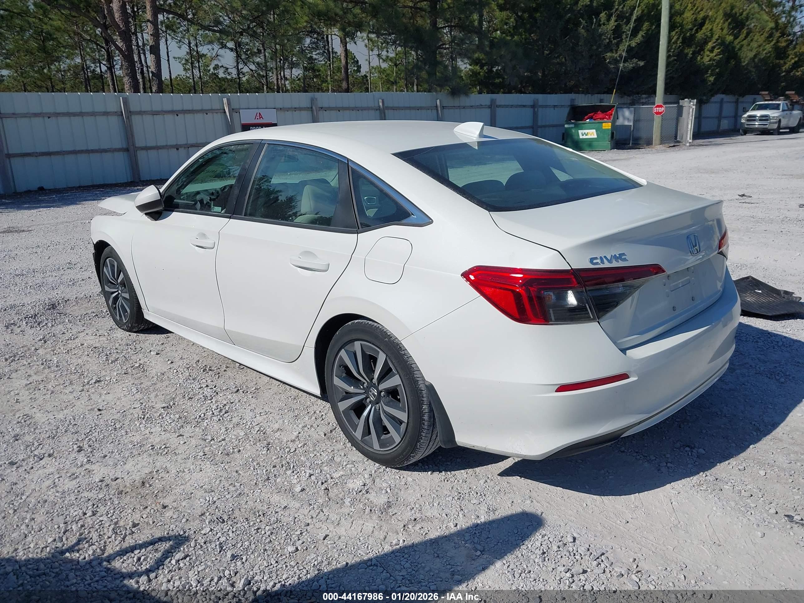 HONDA CIVIC image 3