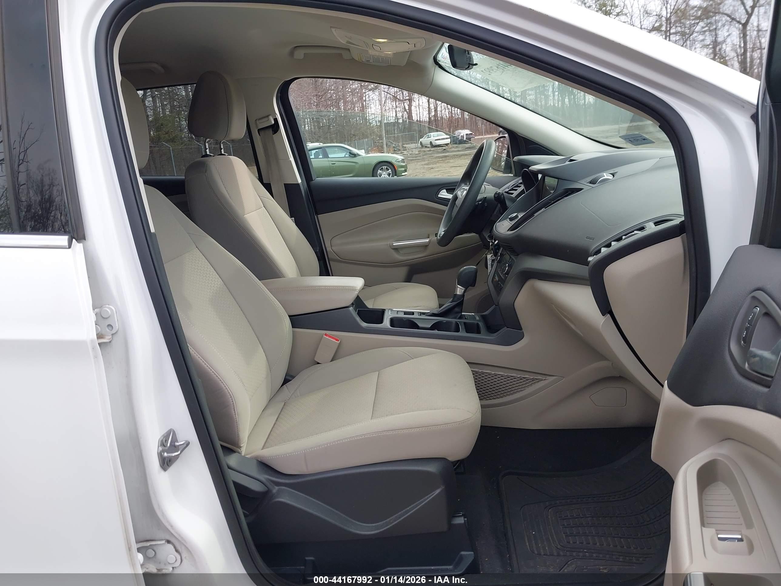 FORD ESCAPE image 5
