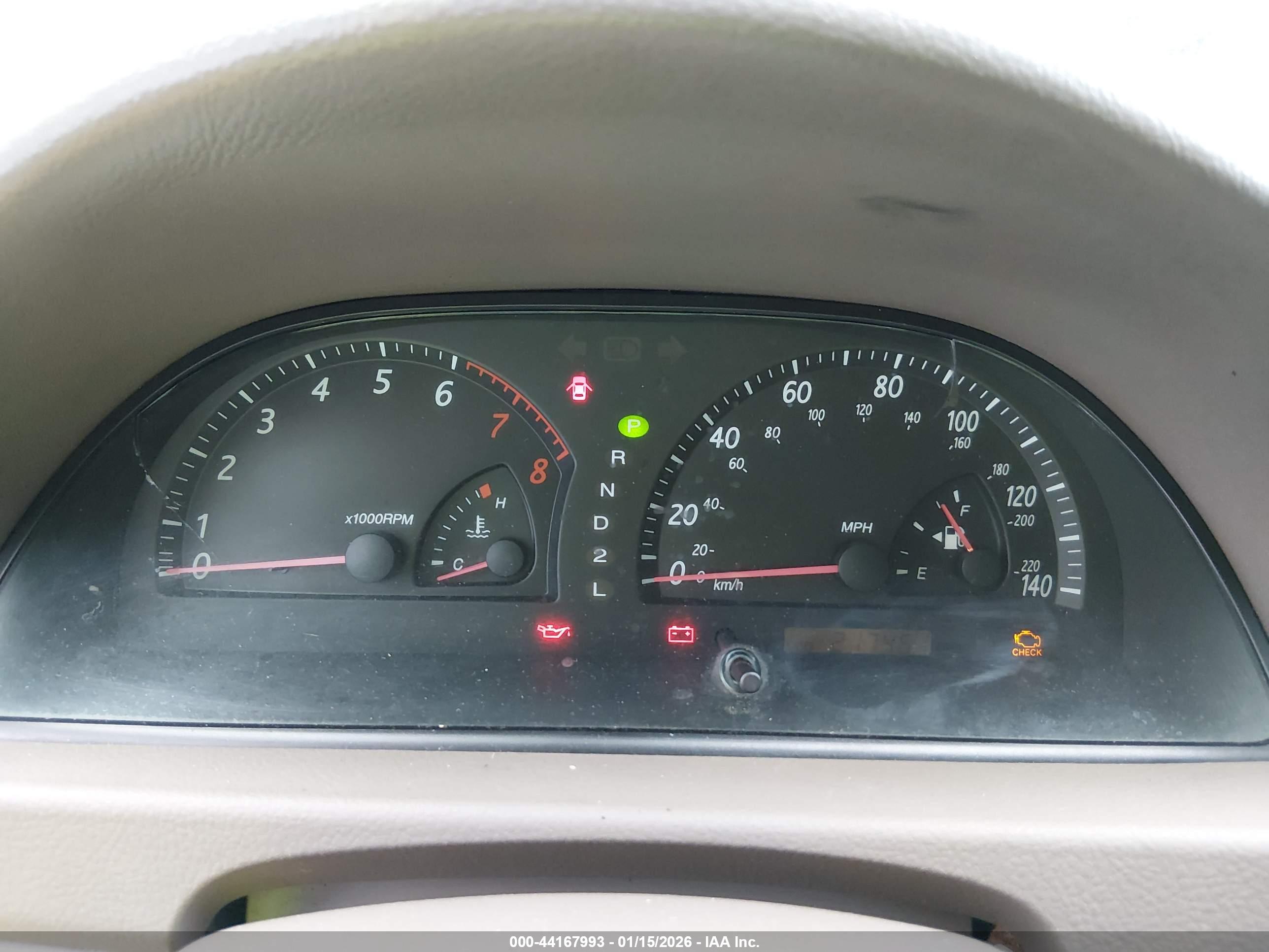TOYOTA CAMRY image 7
