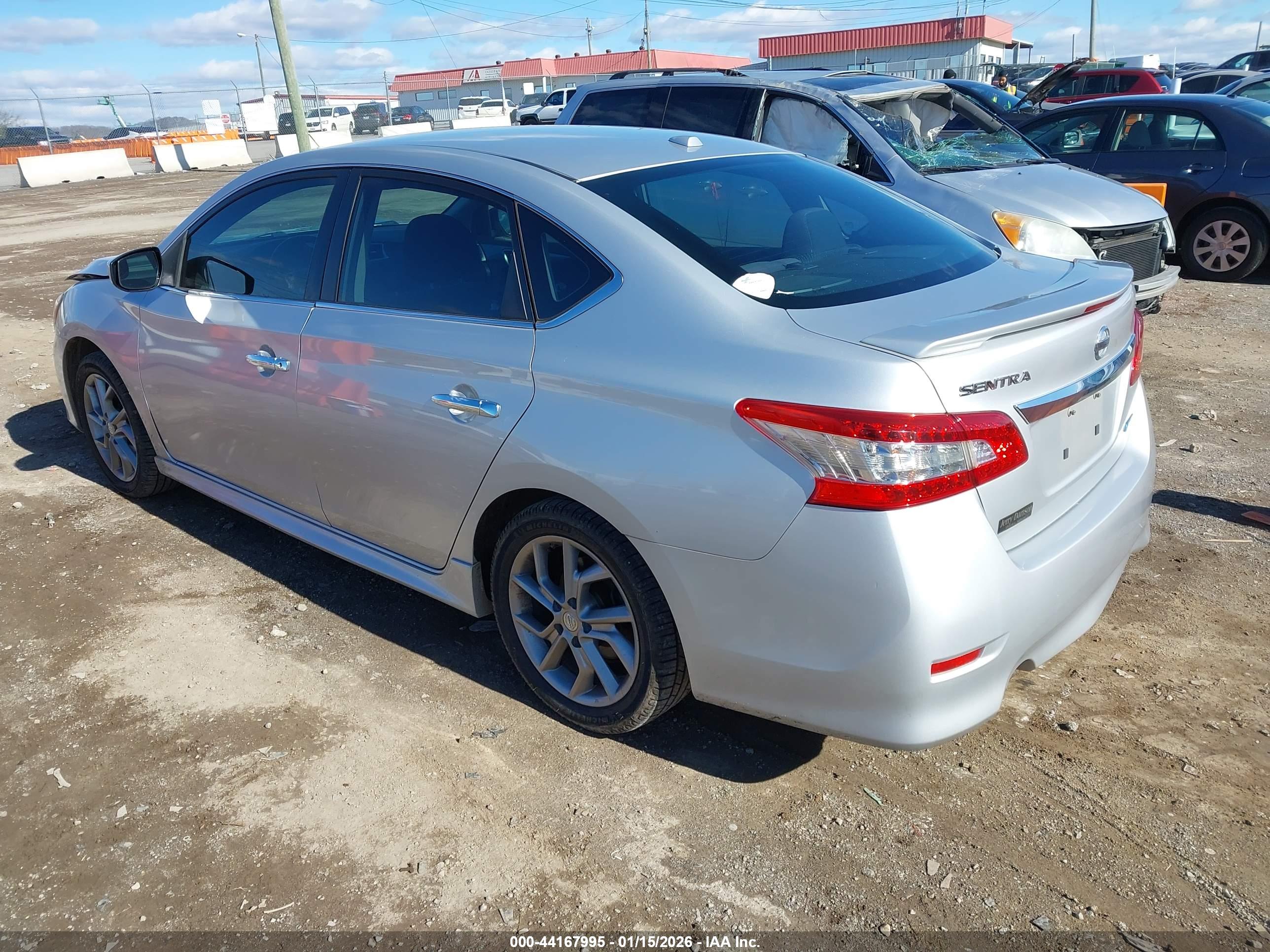 NISSAN SENTRA image 3