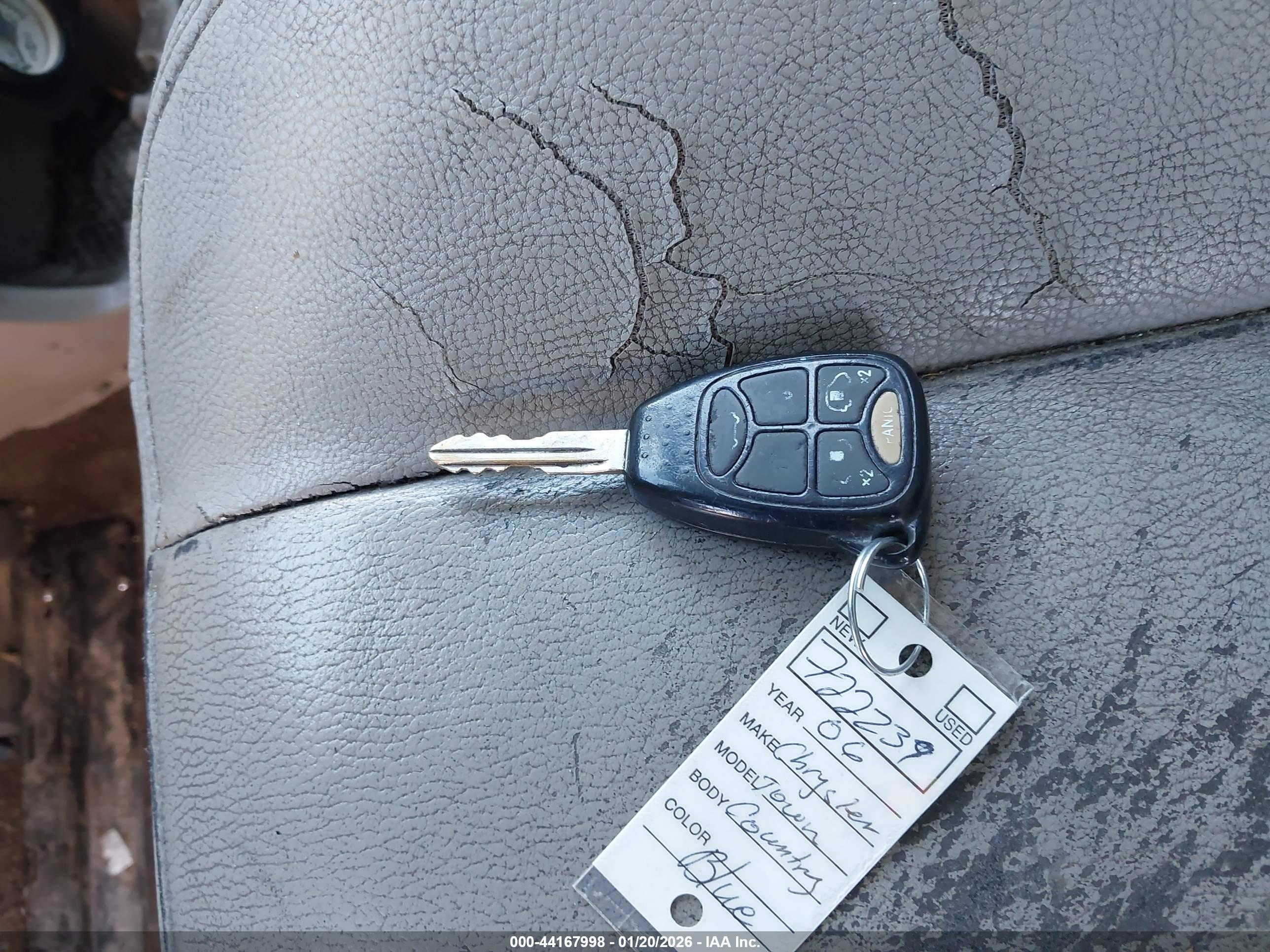 CHRYSLER TOWN image 11
