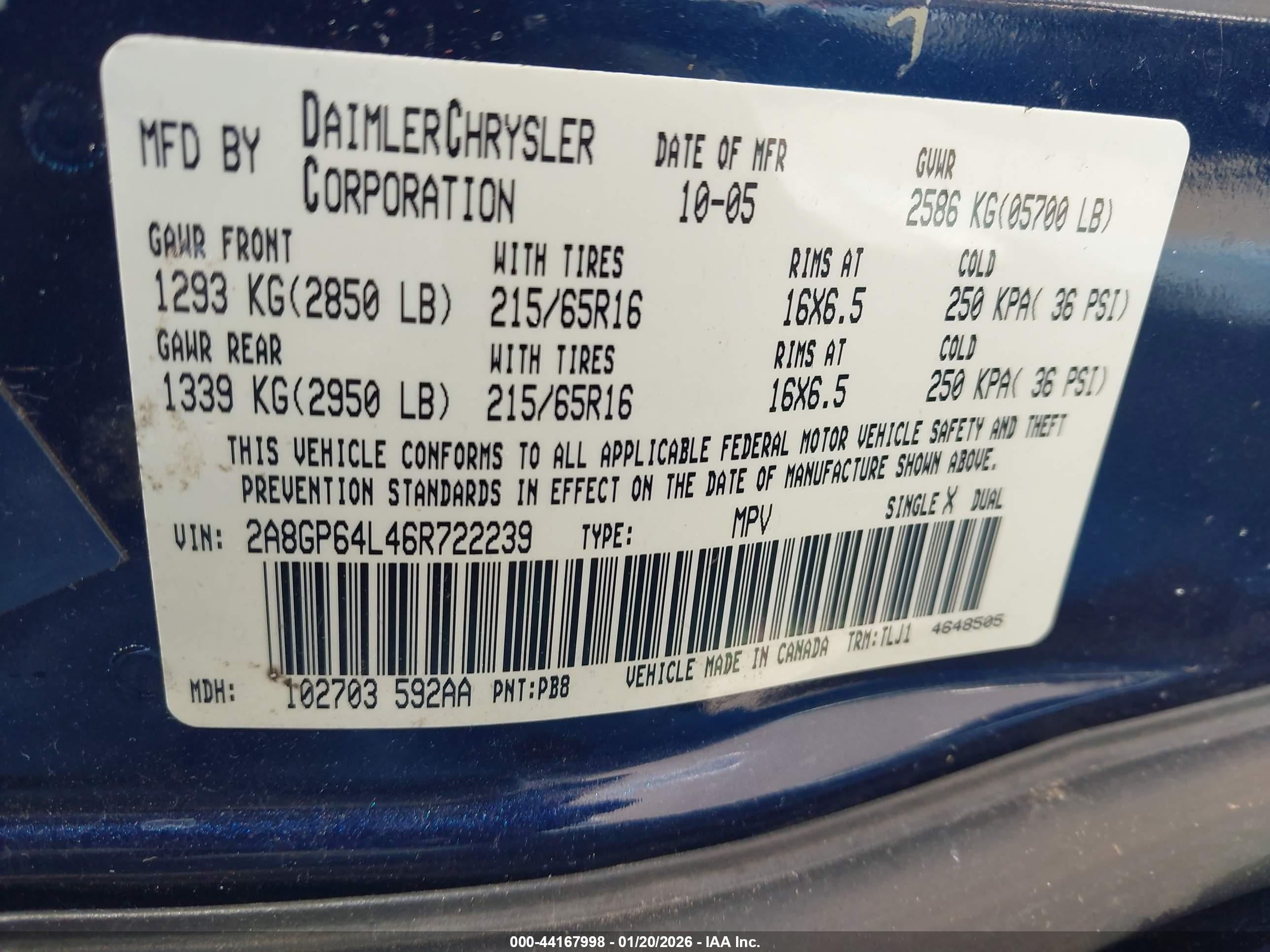 CHRYSLER TOWN image 9