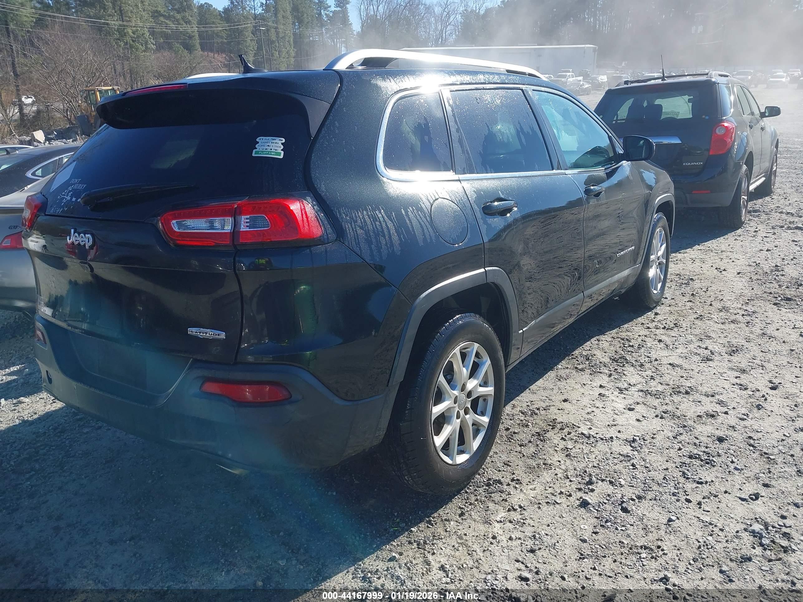 JEEP CHEROKEE image 4