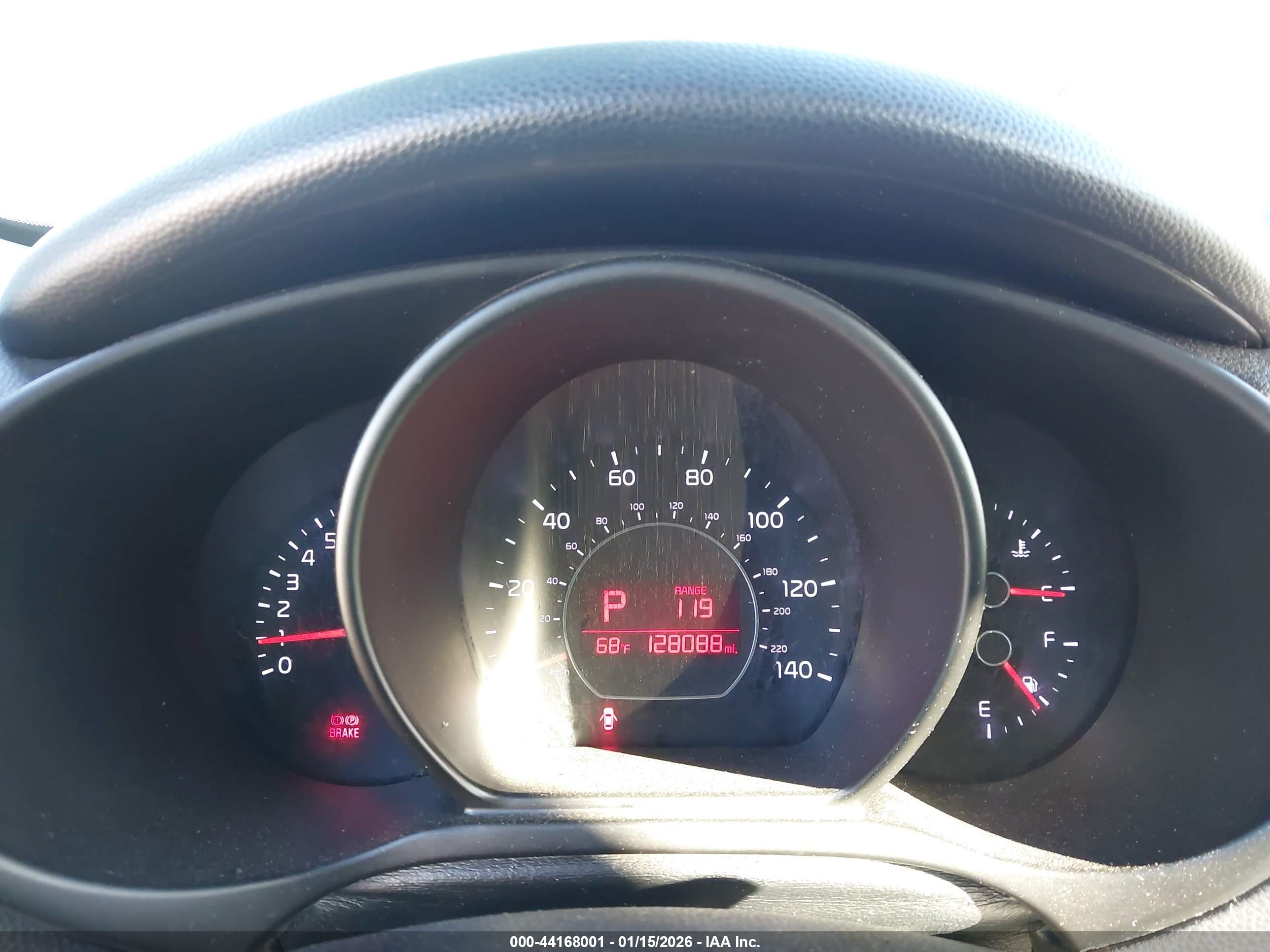KIA SOUL image 7