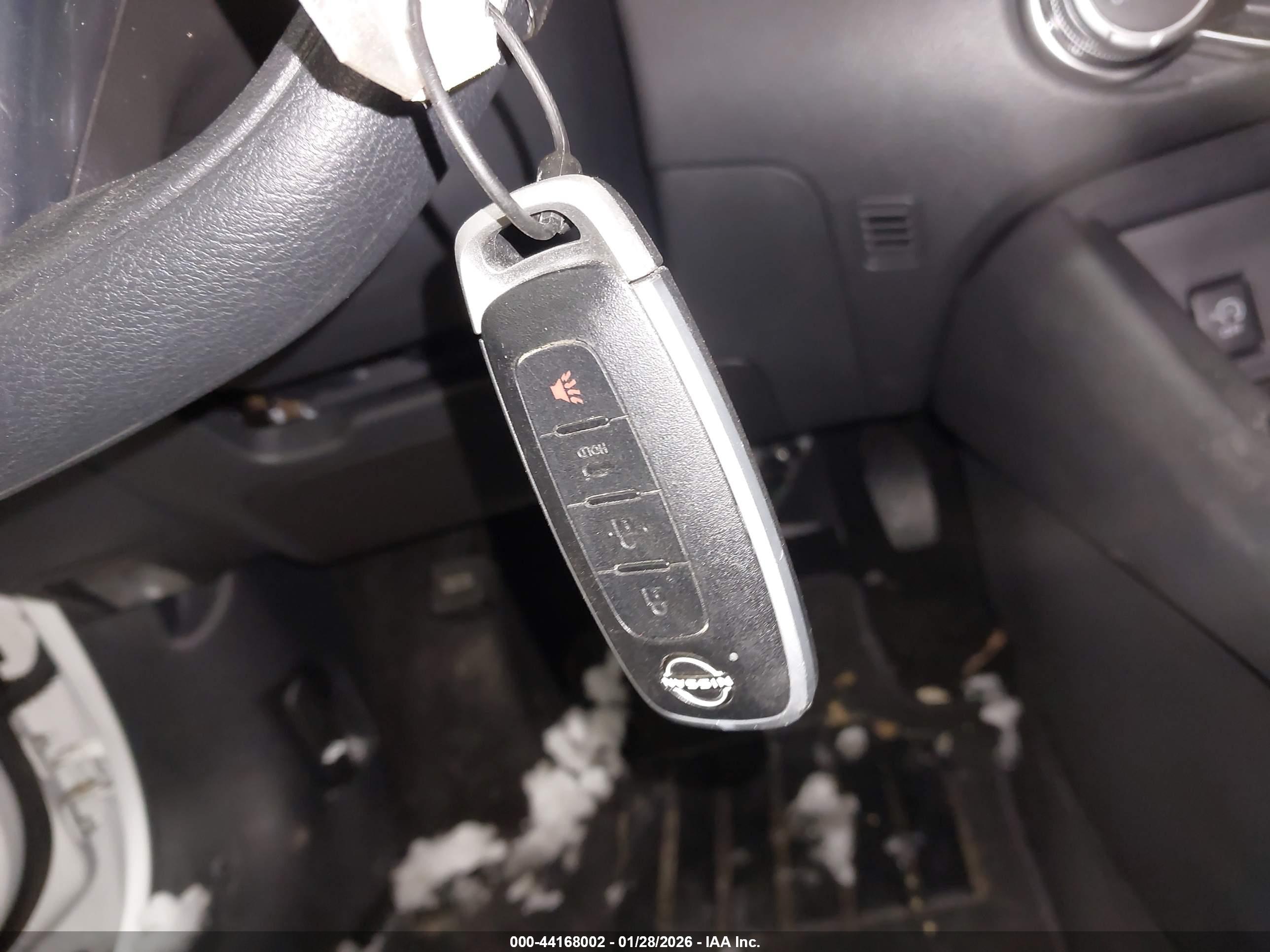 NISSAN SENTRA image 11
