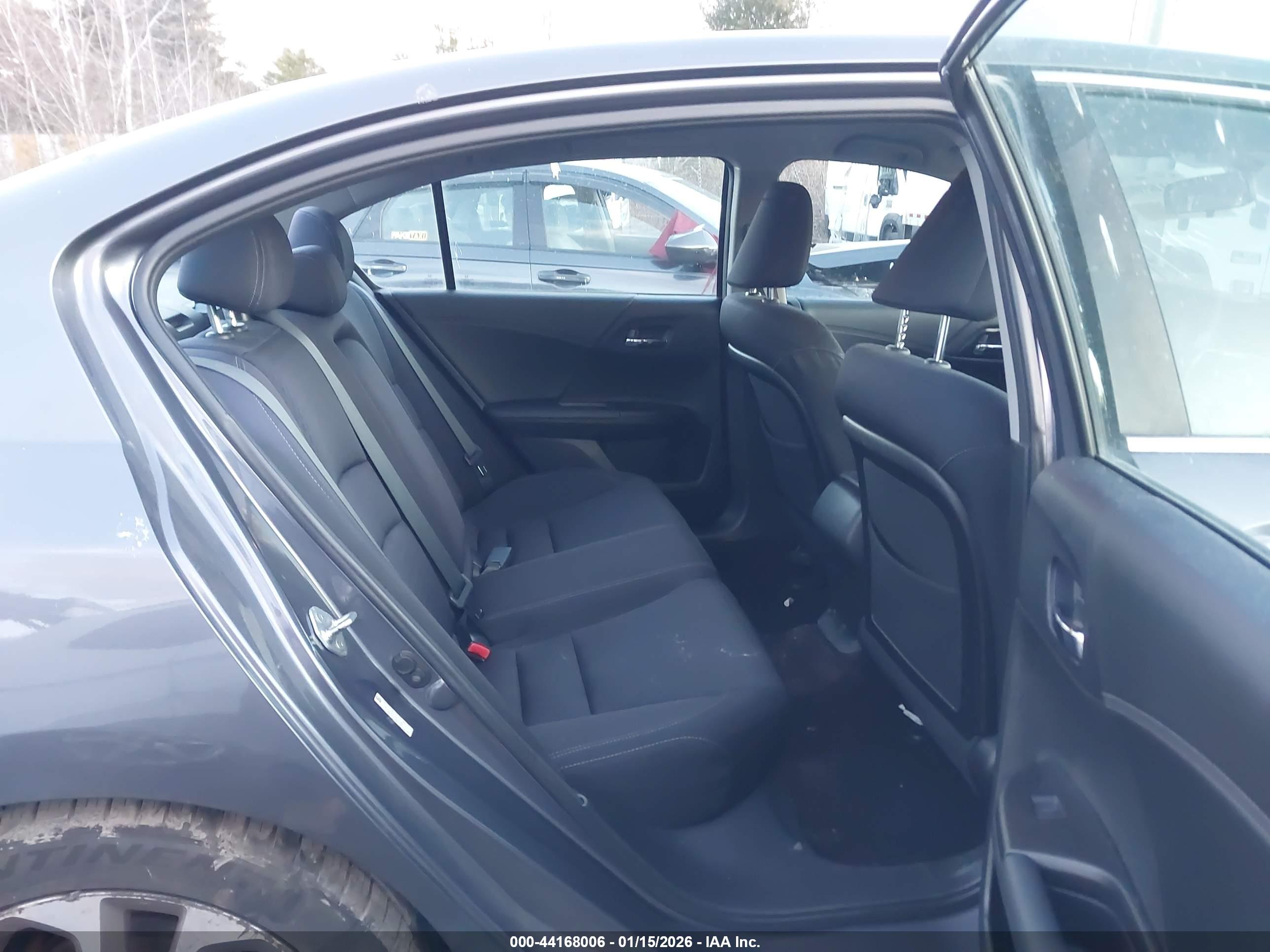 HONDA ACCORD image 8