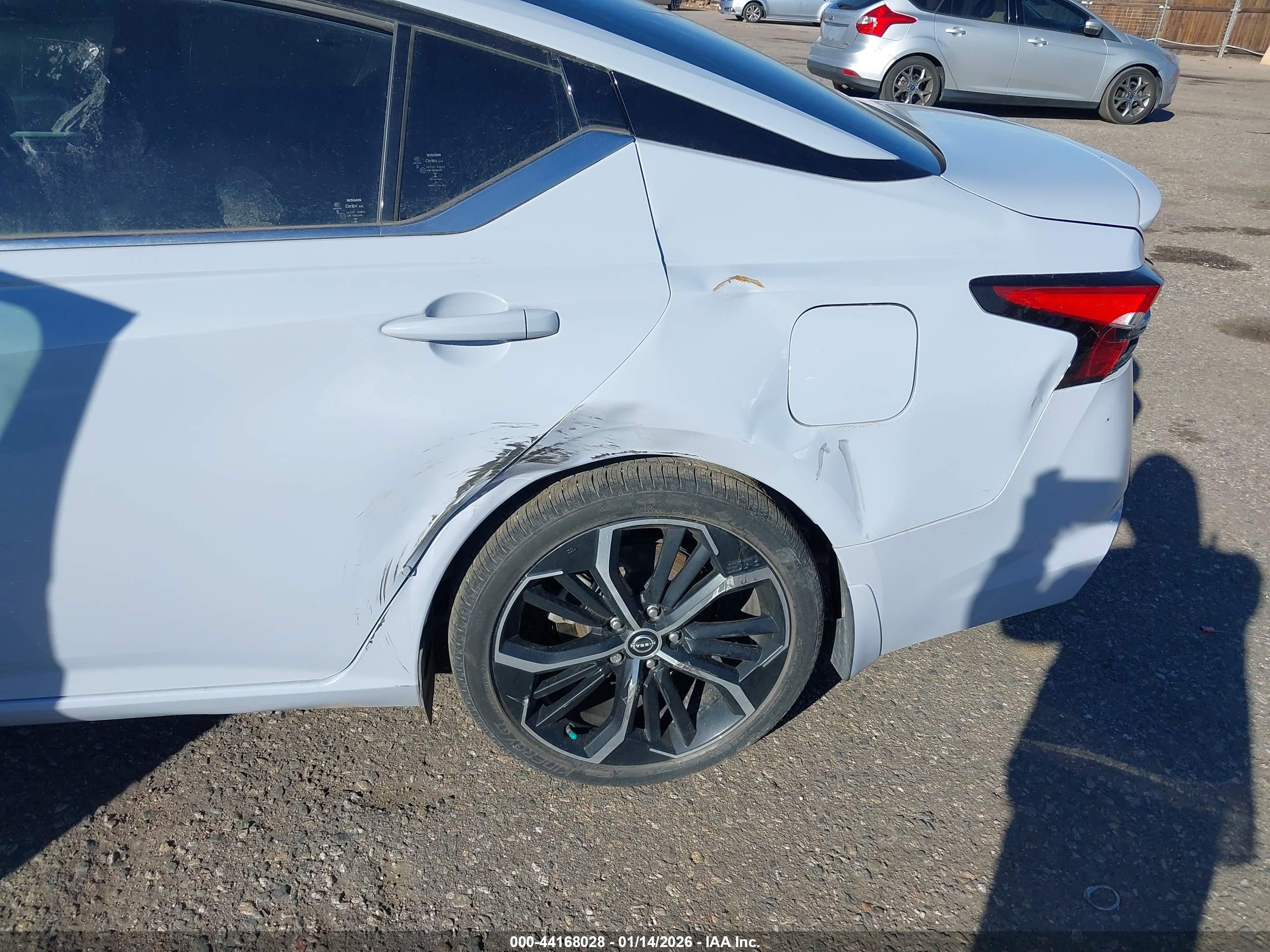NISSAN ALTIMA image 6