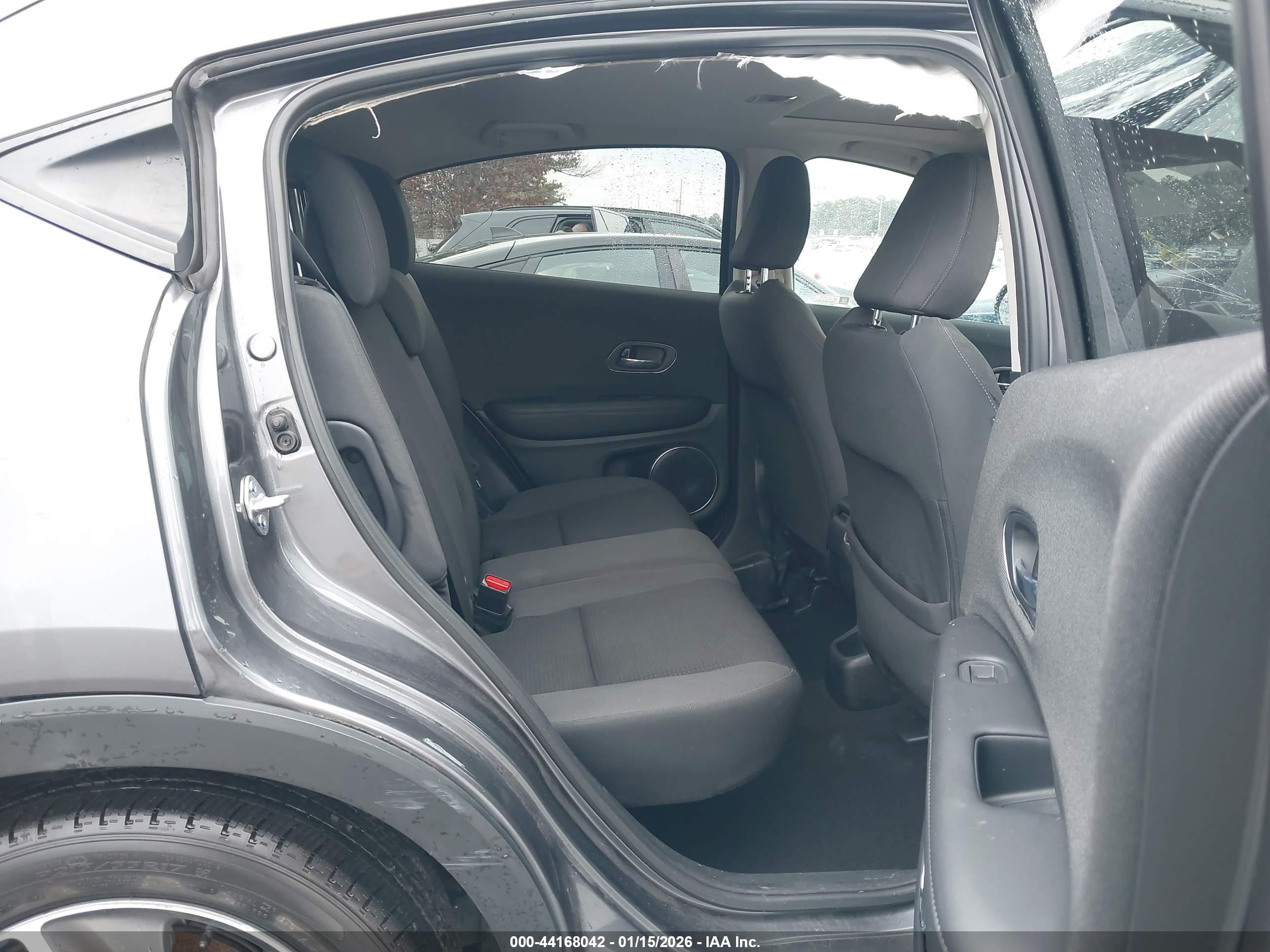 HONDA HR-V image 8