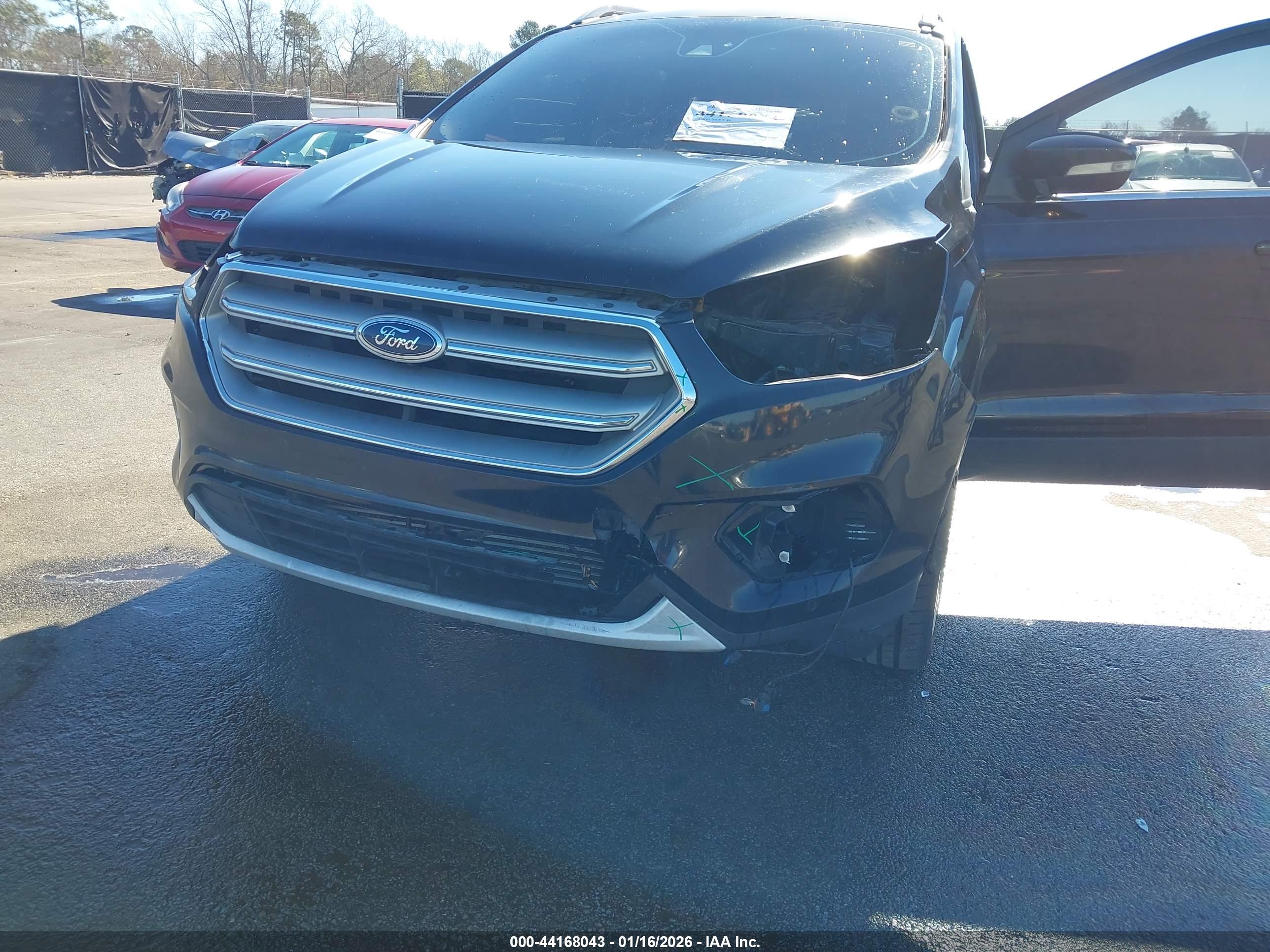 FORD ESCAPE image 6