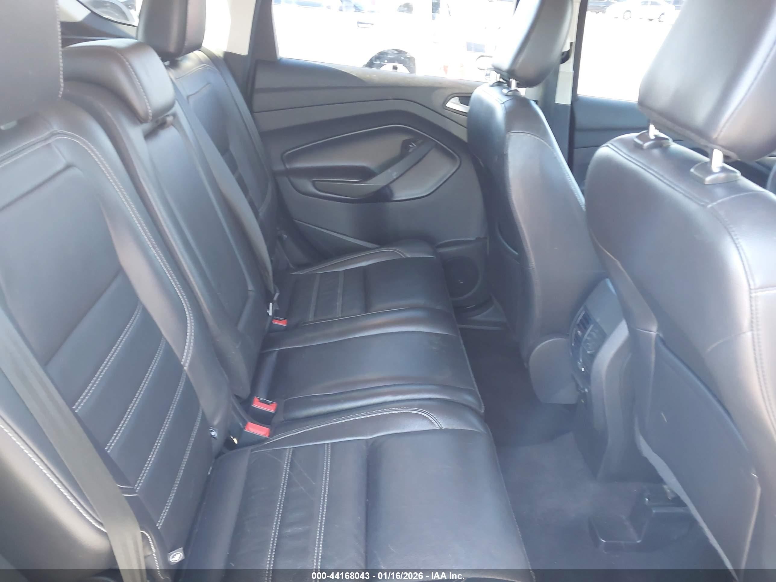 FORD ESCAPE image 8