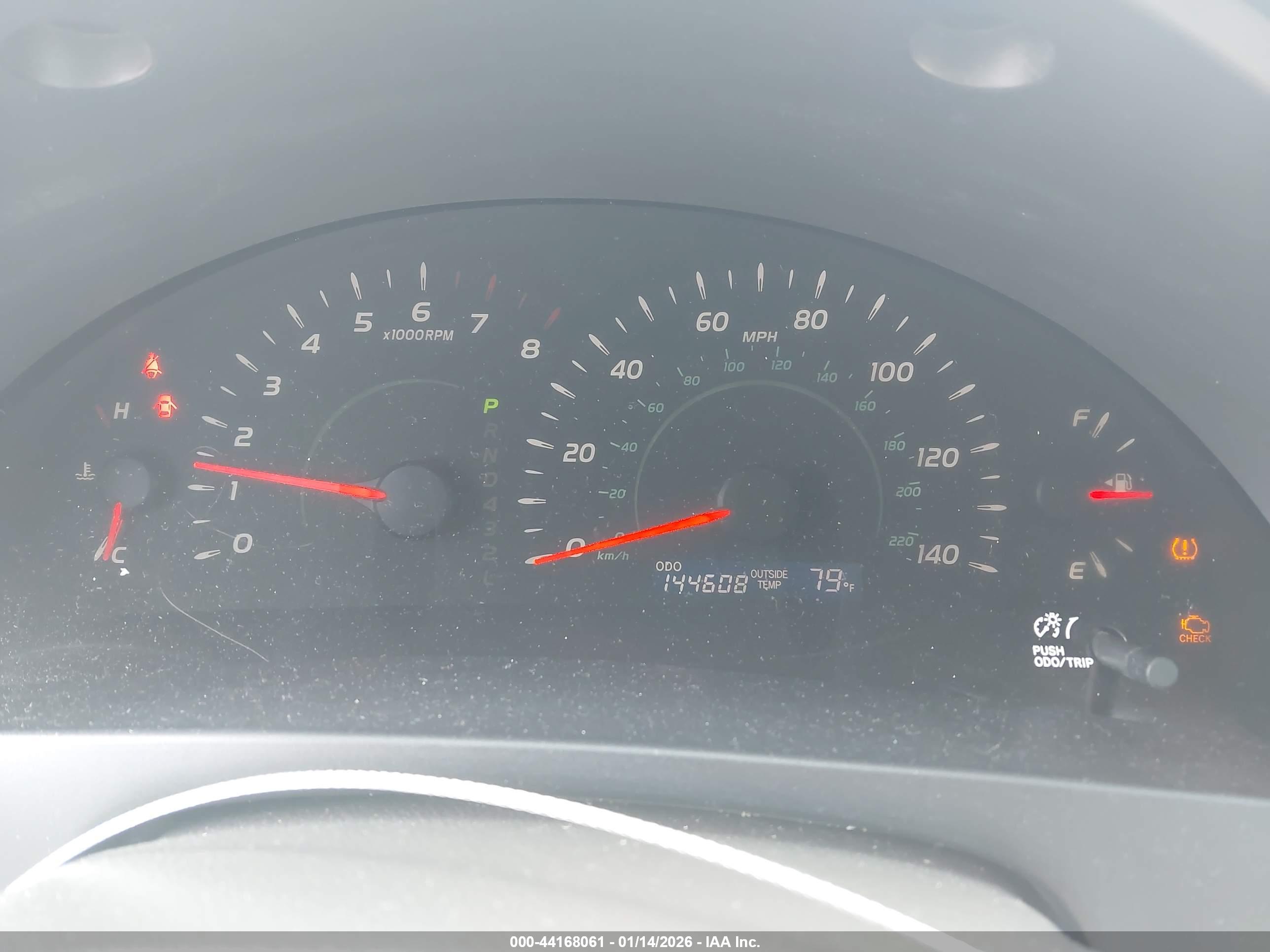 TOYOTA CAMRY image 7