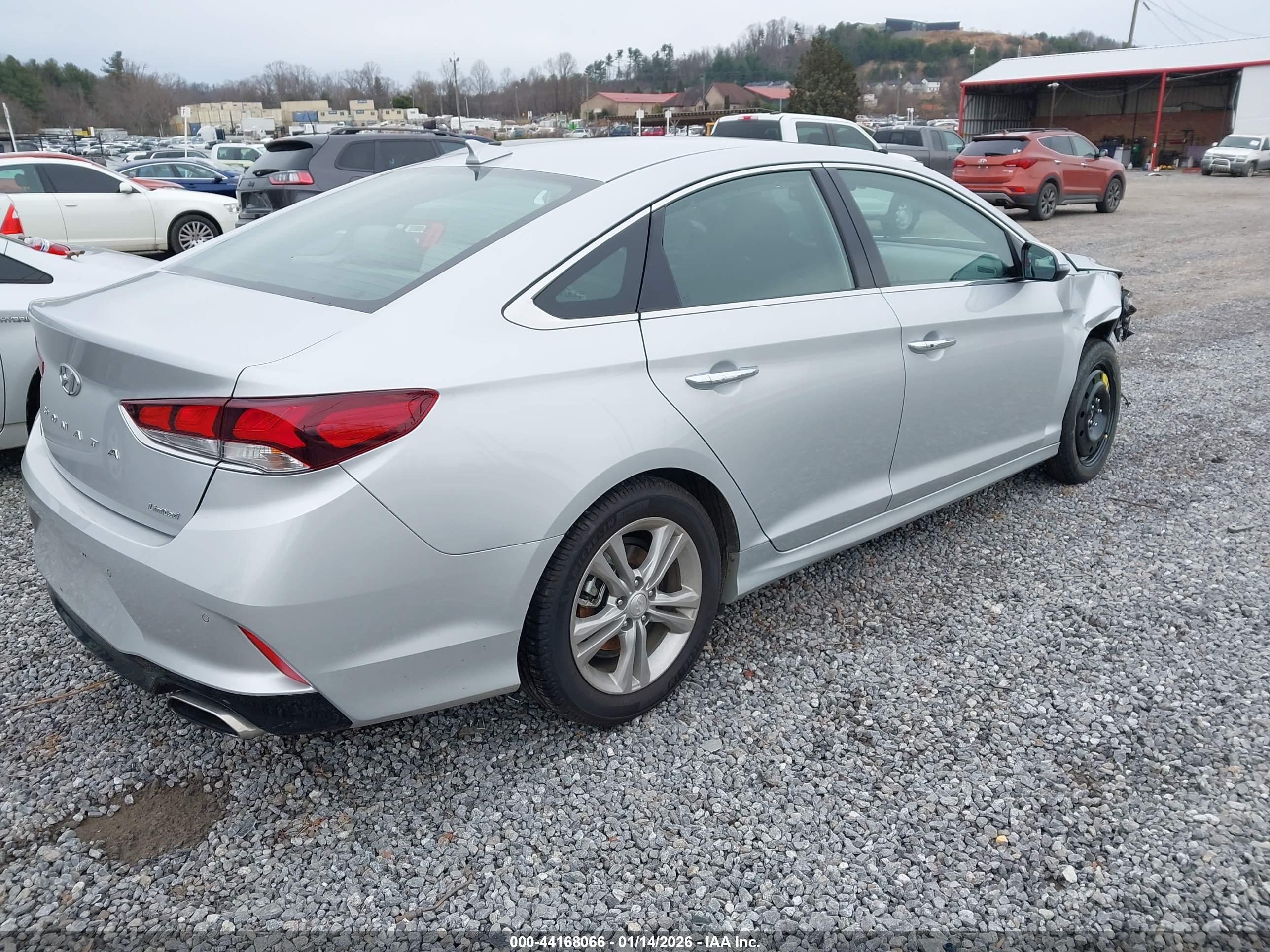 HYUNDAI SONATA image 4