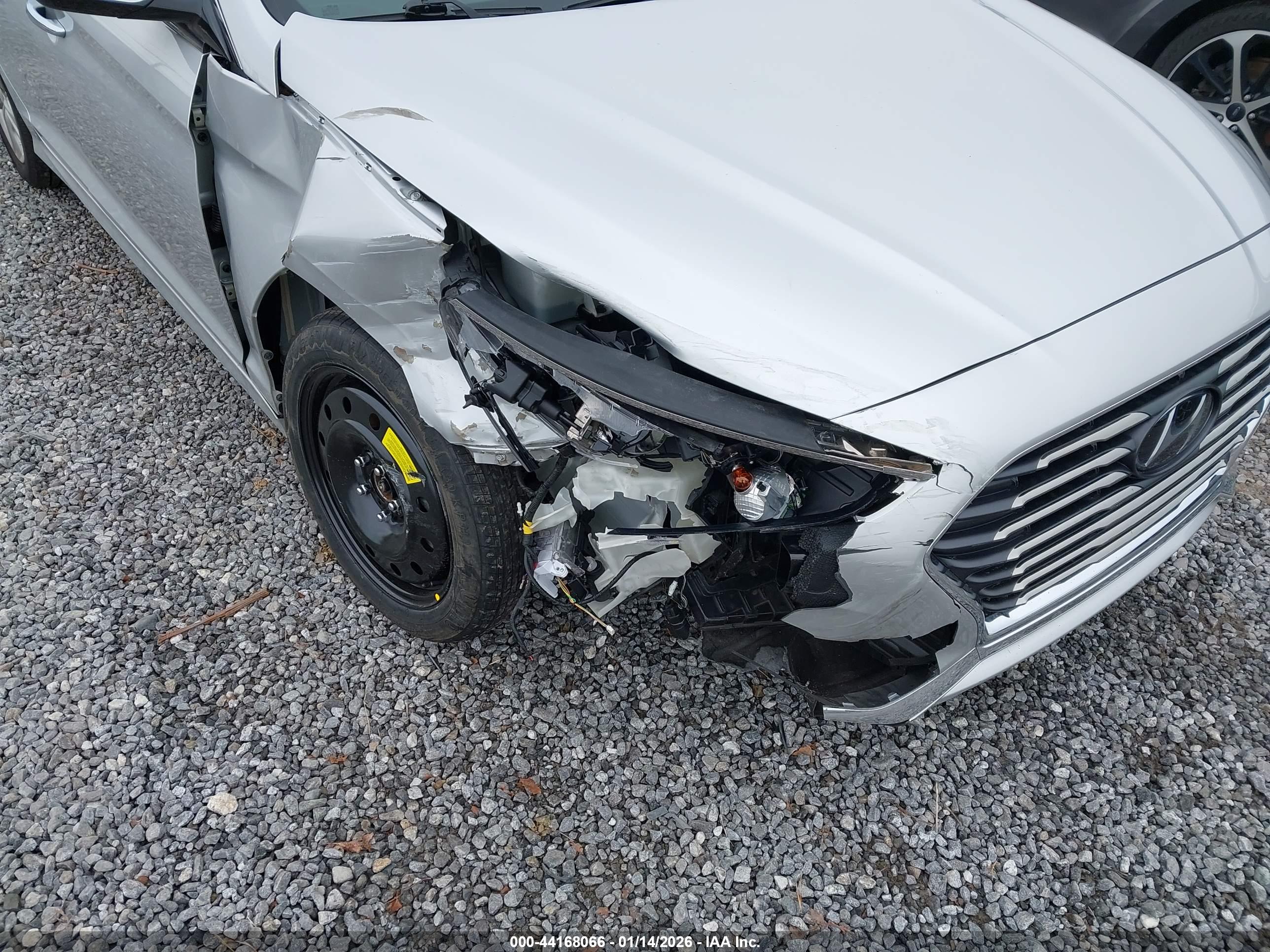 HYUNDAI SONATA image 6