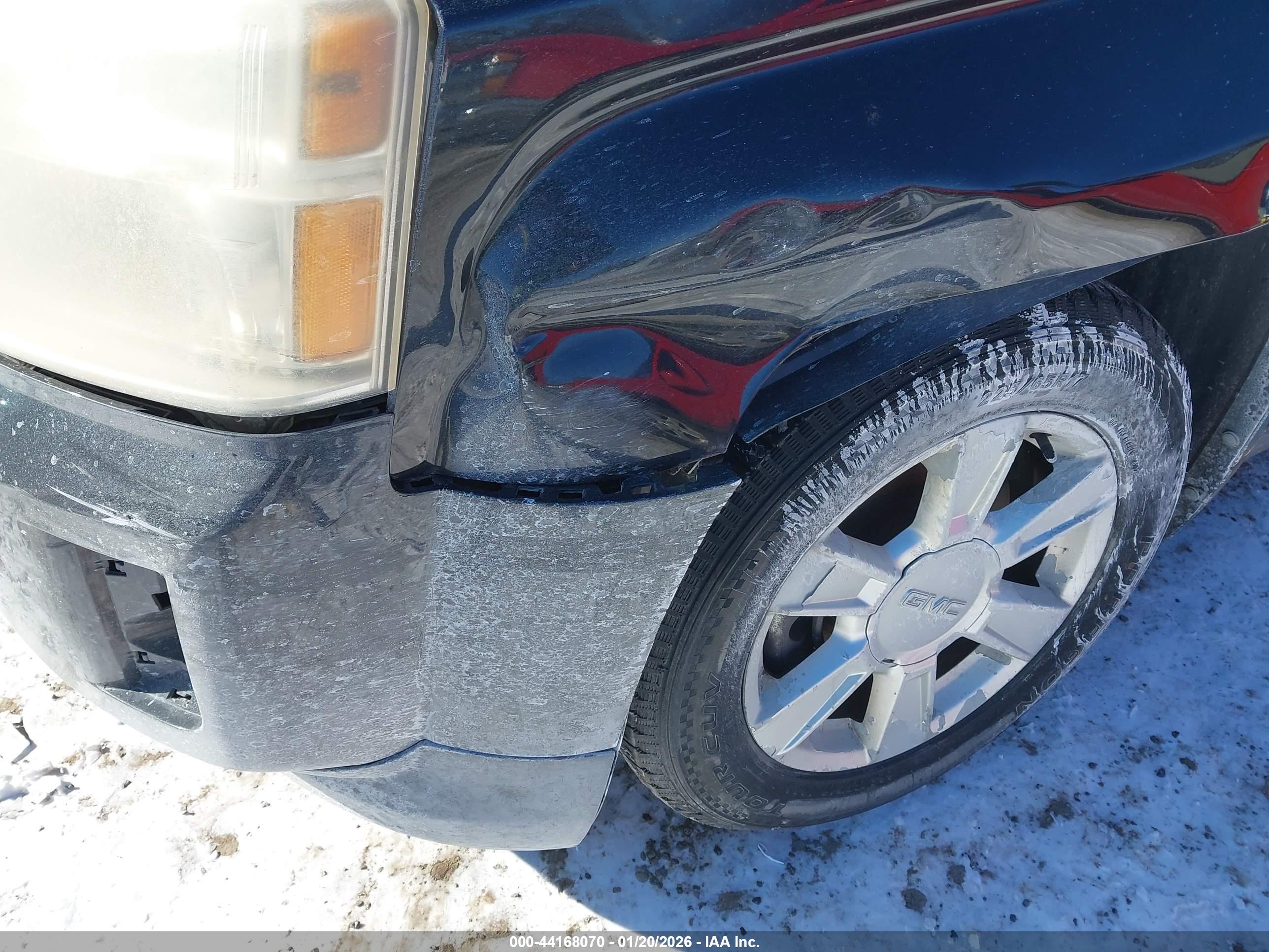GMC TERRAIN image 6