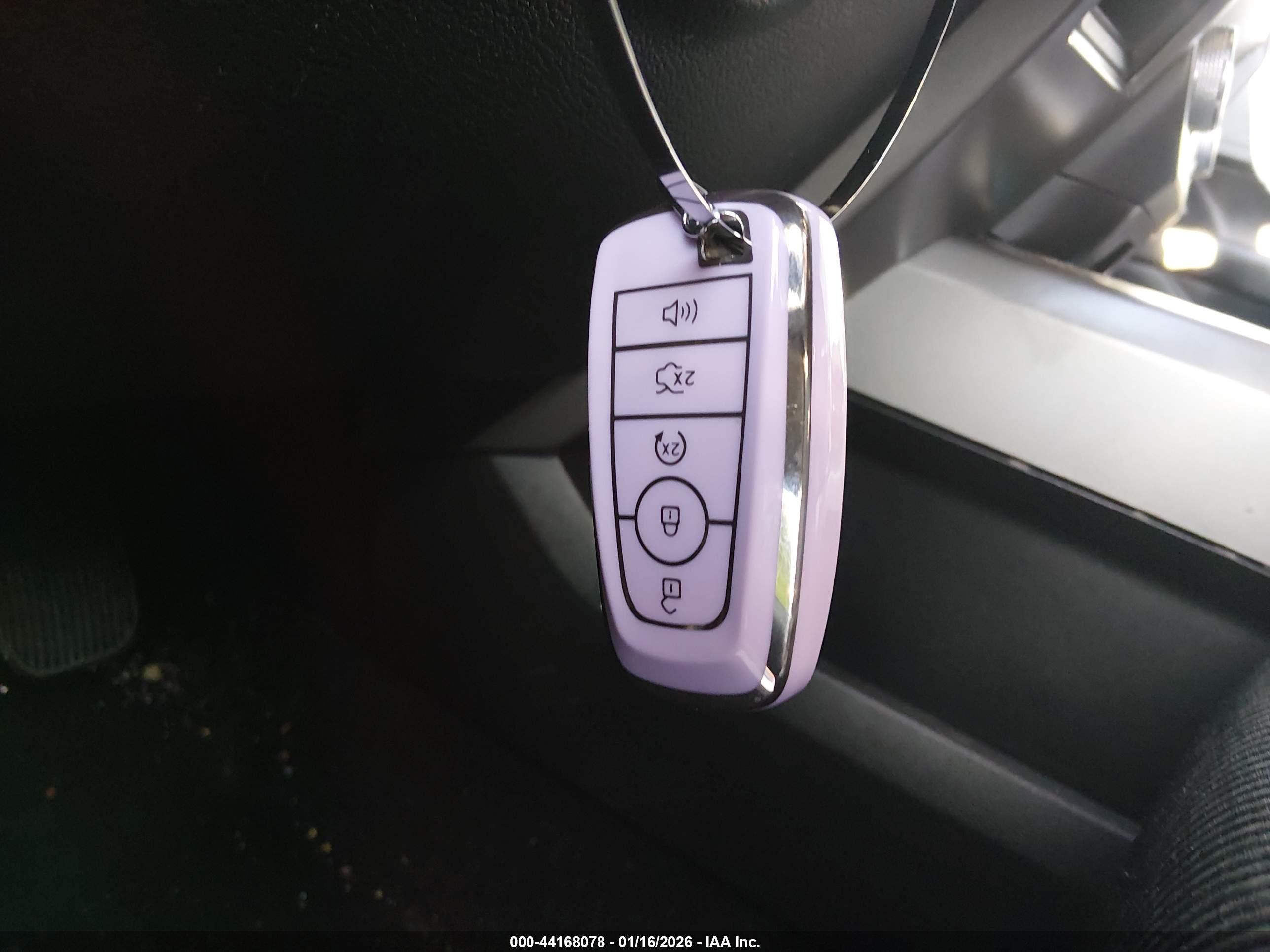 FORD EXPEDITION image 11