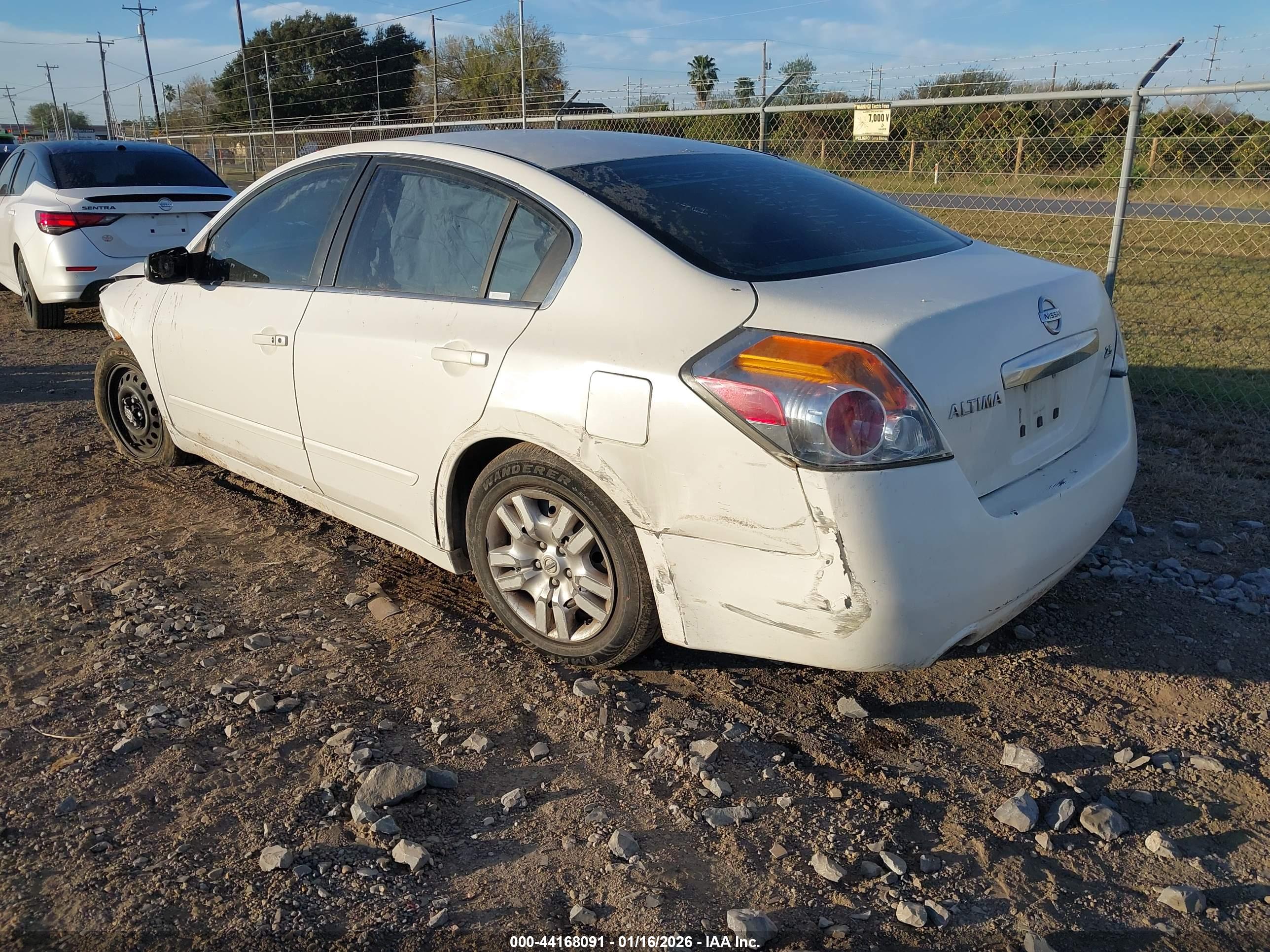 NISSAN ALTIMA image 3