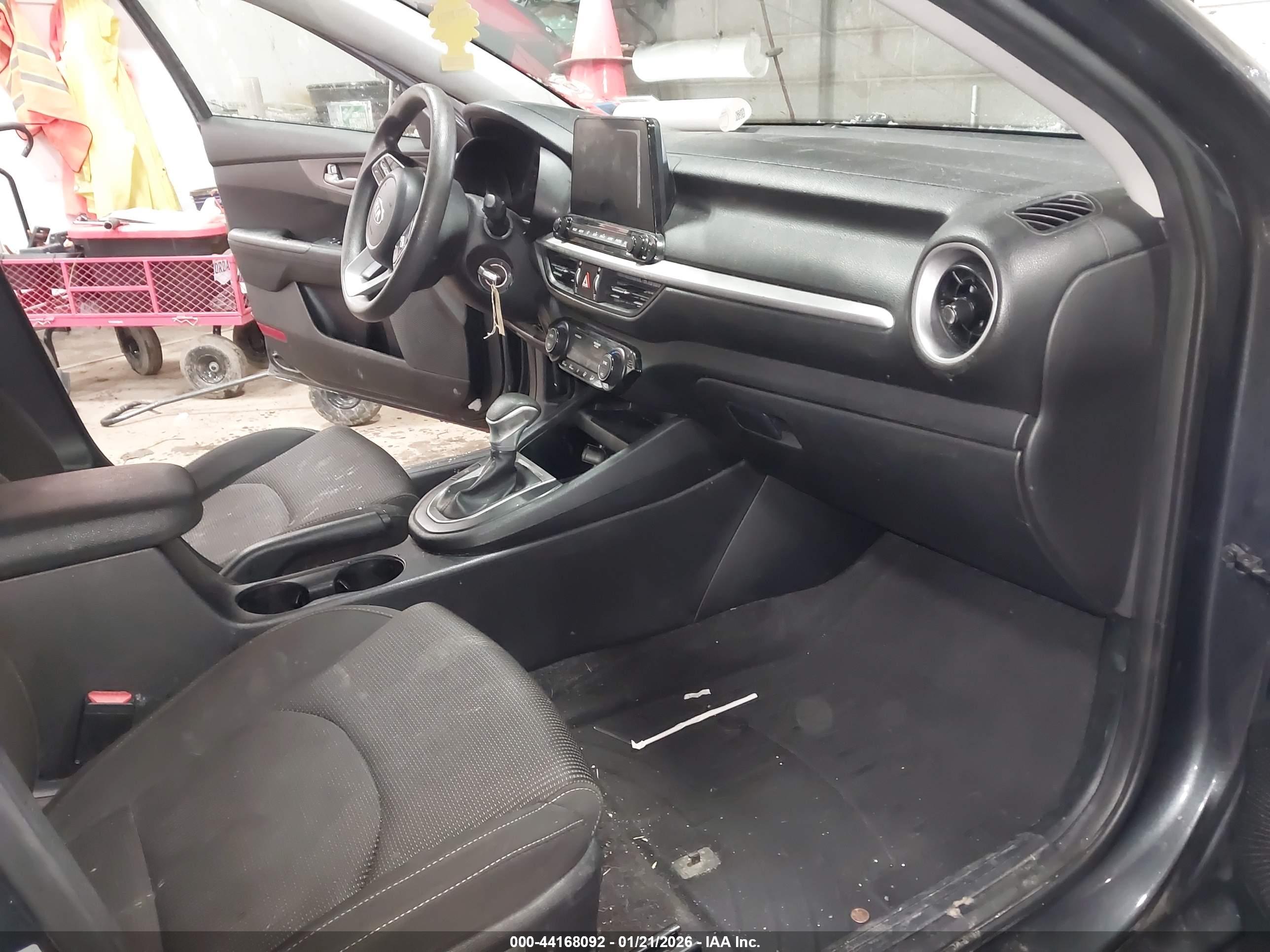 KIA FORTE image 5