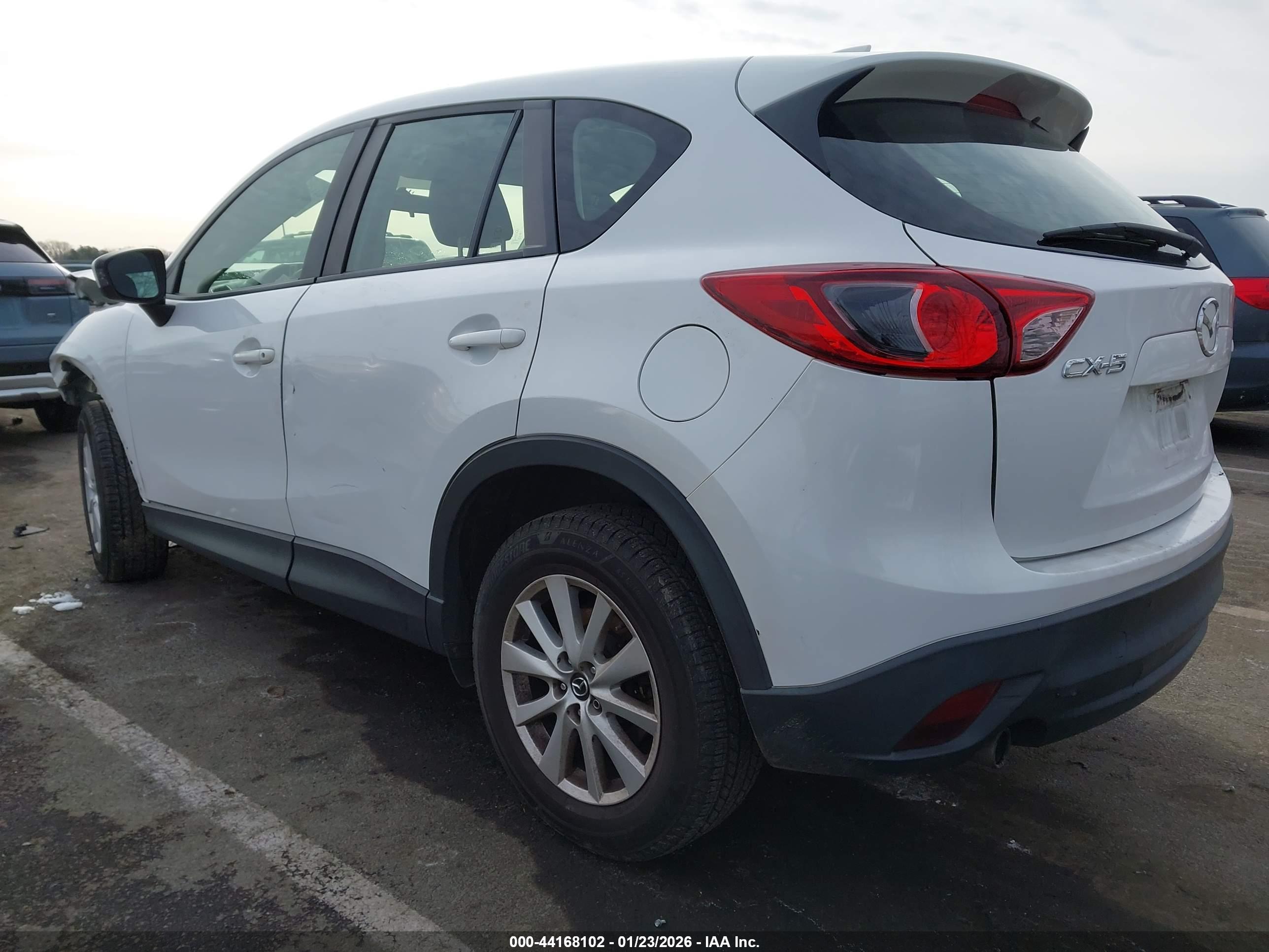 MAZDA CX-5 image 3