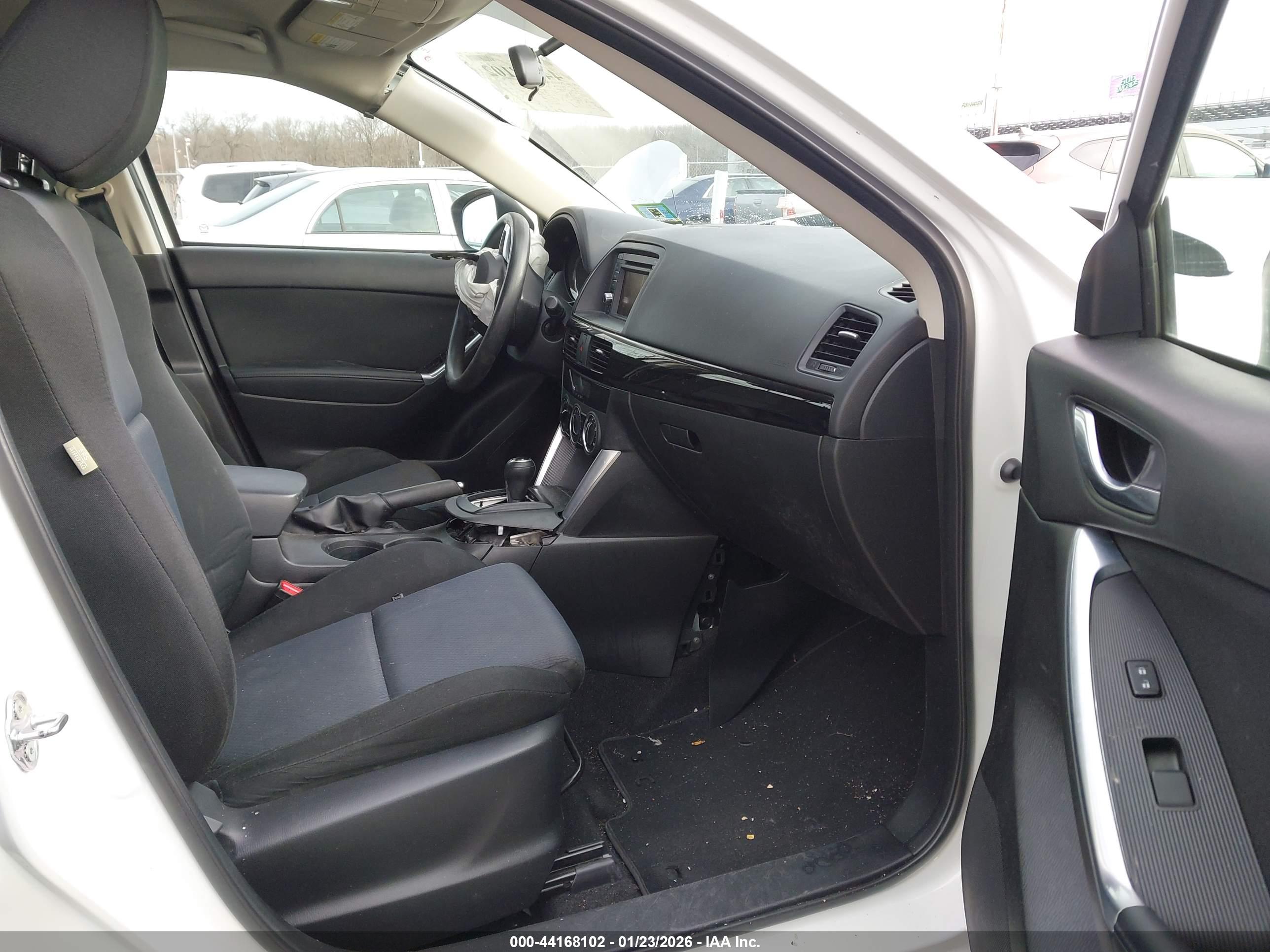 MAZDA CX-5 image 5
