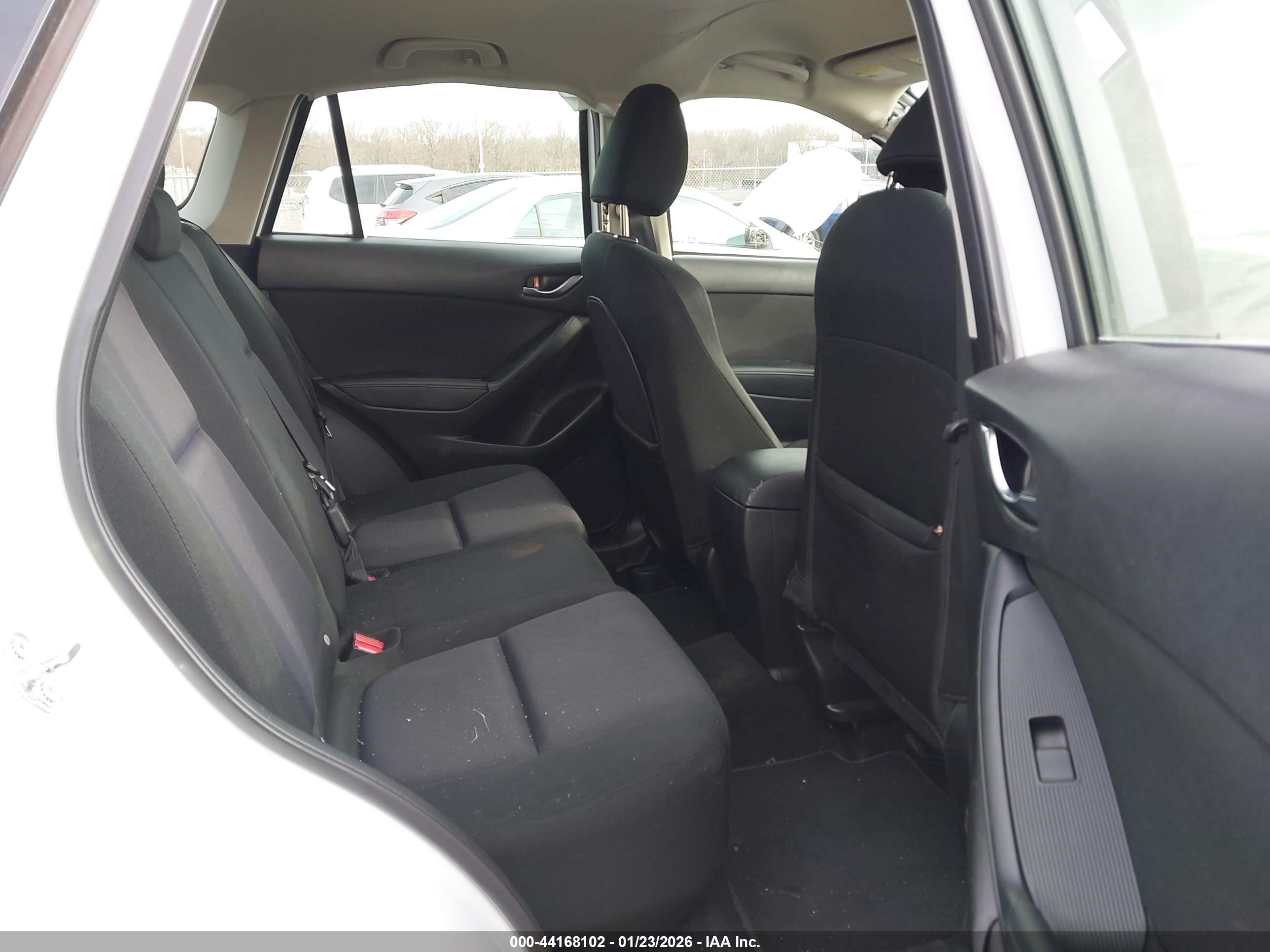 MAZDA CX-5 image 8