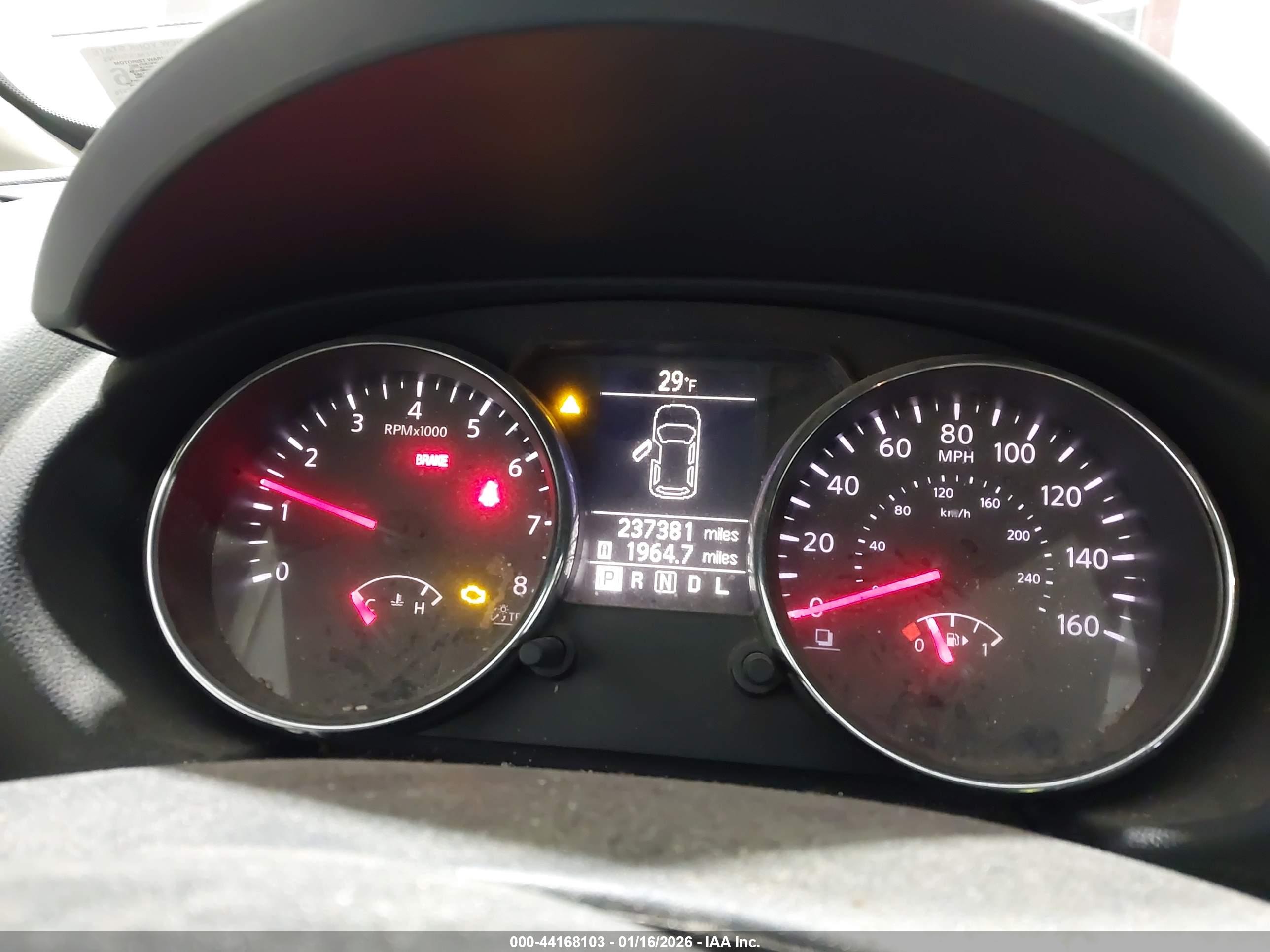 NISSAN ROGUE image 7