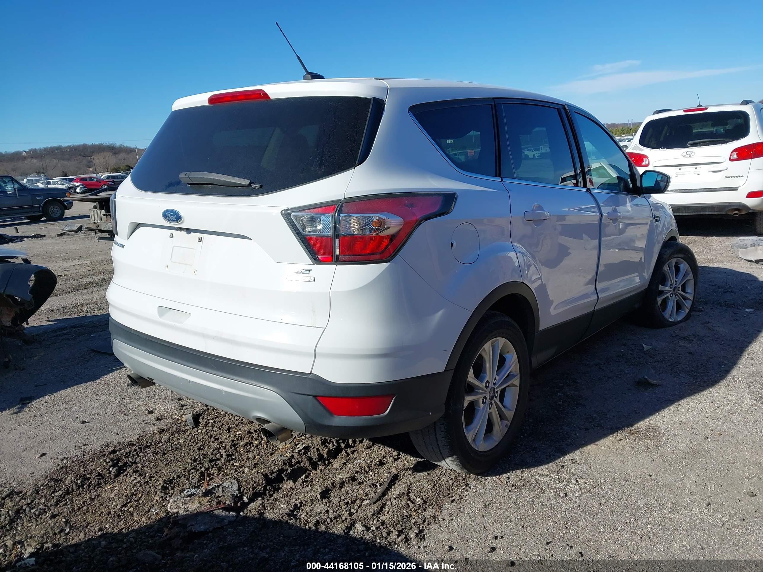 FORD ESCAPE image 4