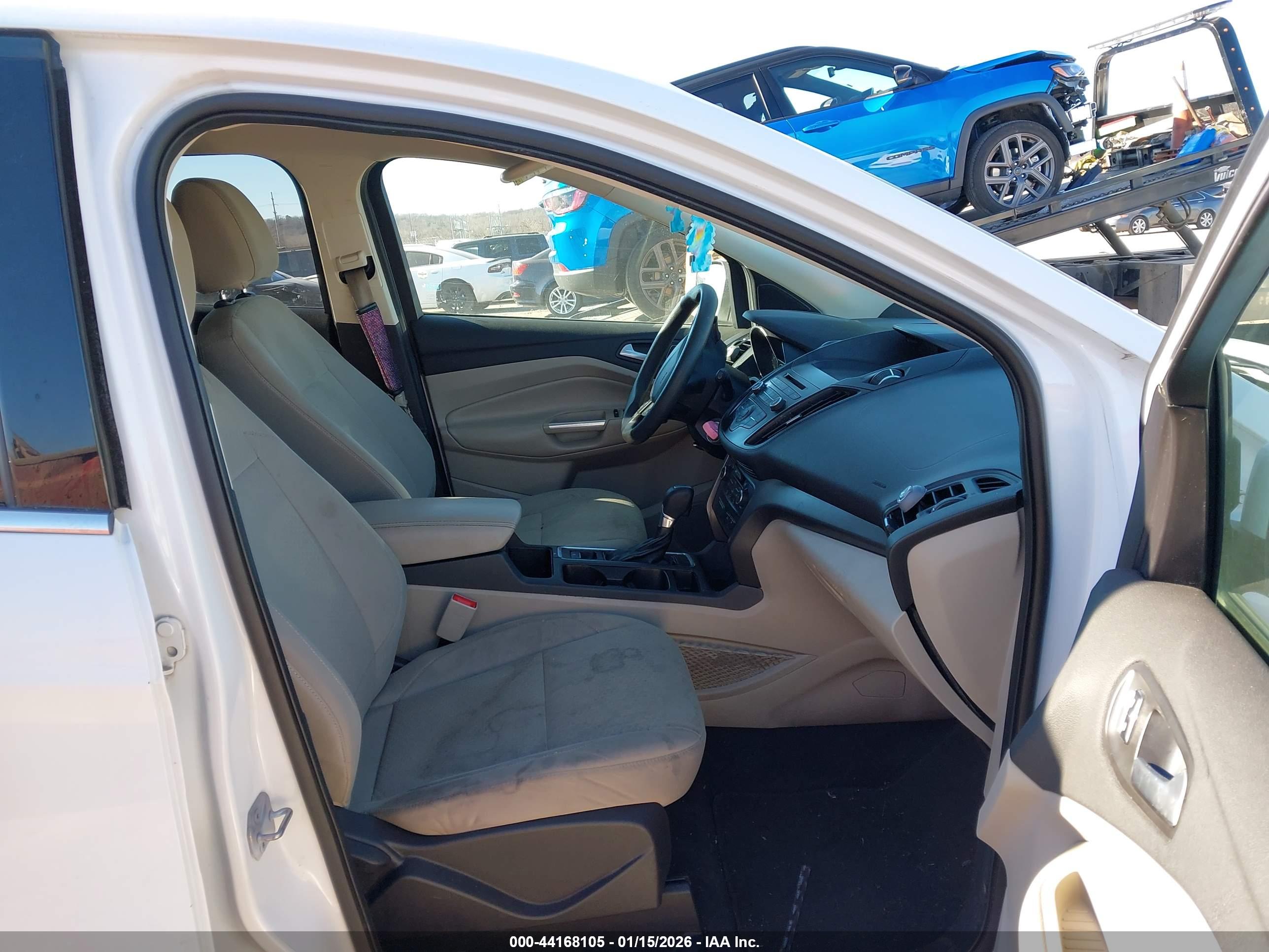 FORD ESCAPE image 5
