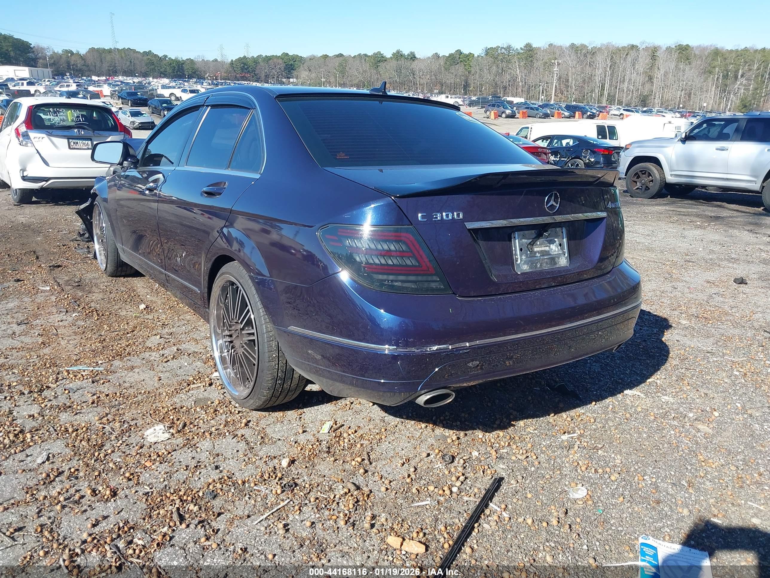 MERCEDES-BENZ C image 3