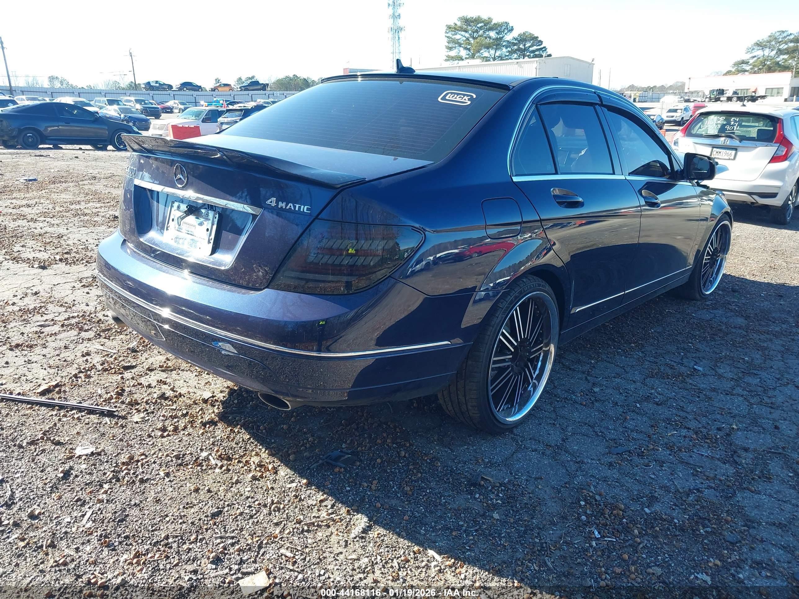 MERCEDES-BENZ C image 4