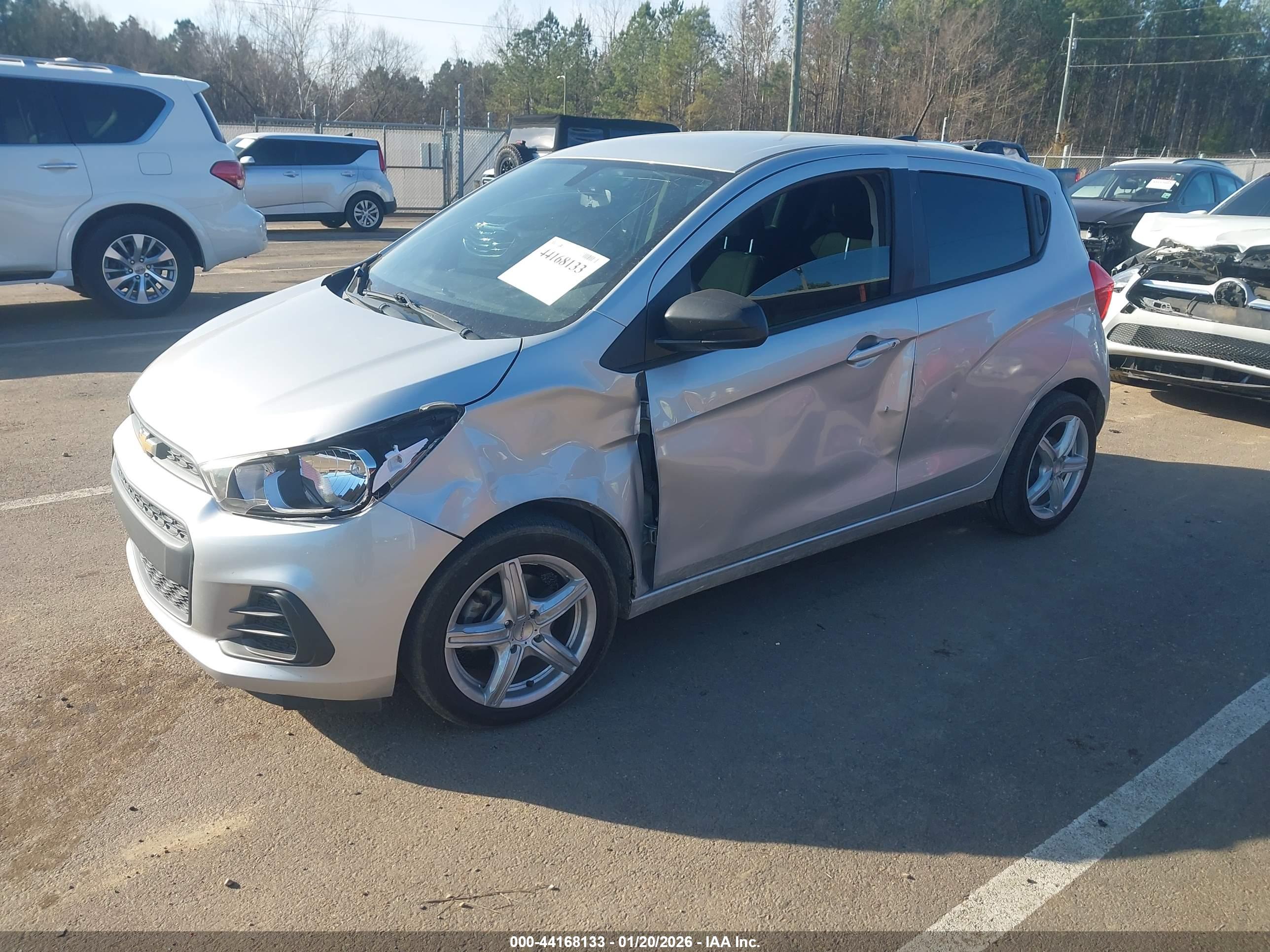 CHEVROLET SPARK image 2