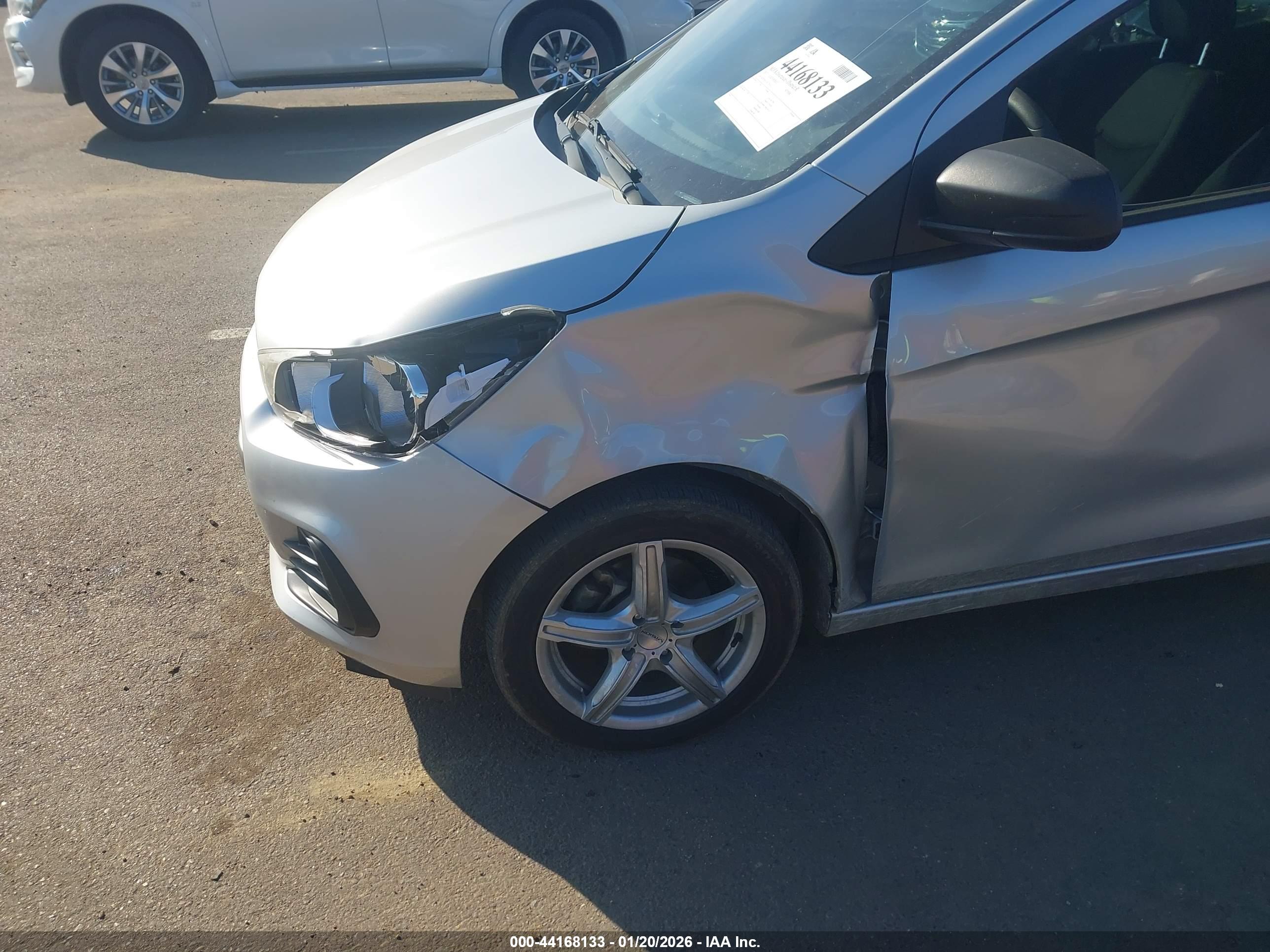 CHEVROLET SPARK image 6