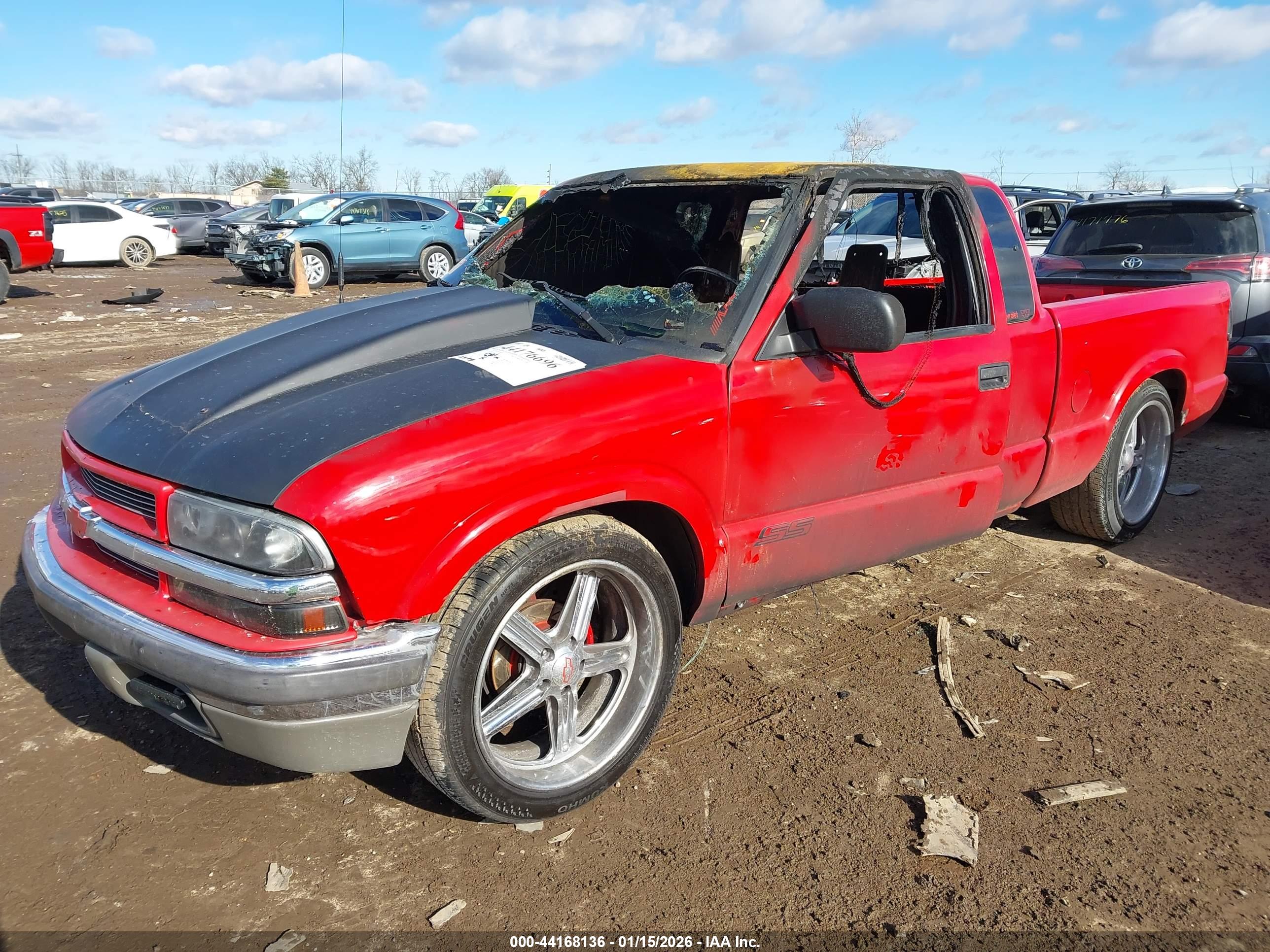GMC SONOMA image 2