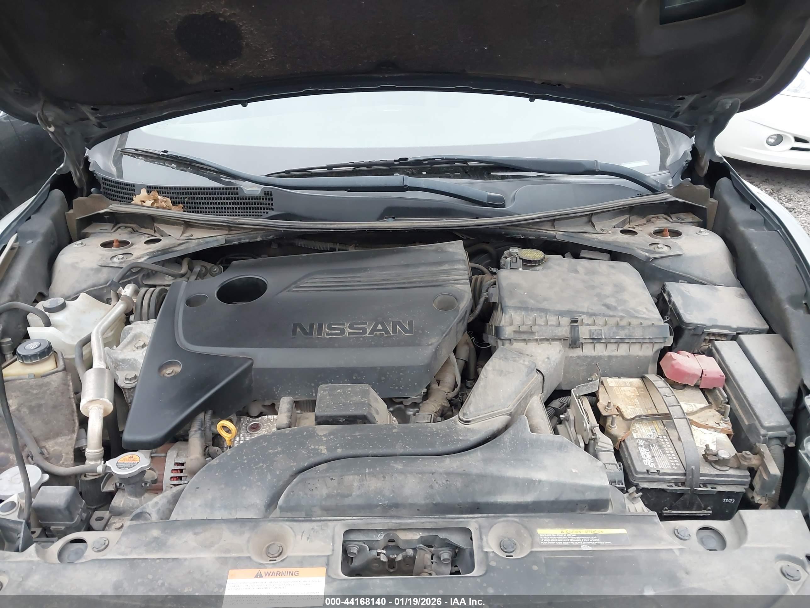 NISSAN ALTIMA image 10