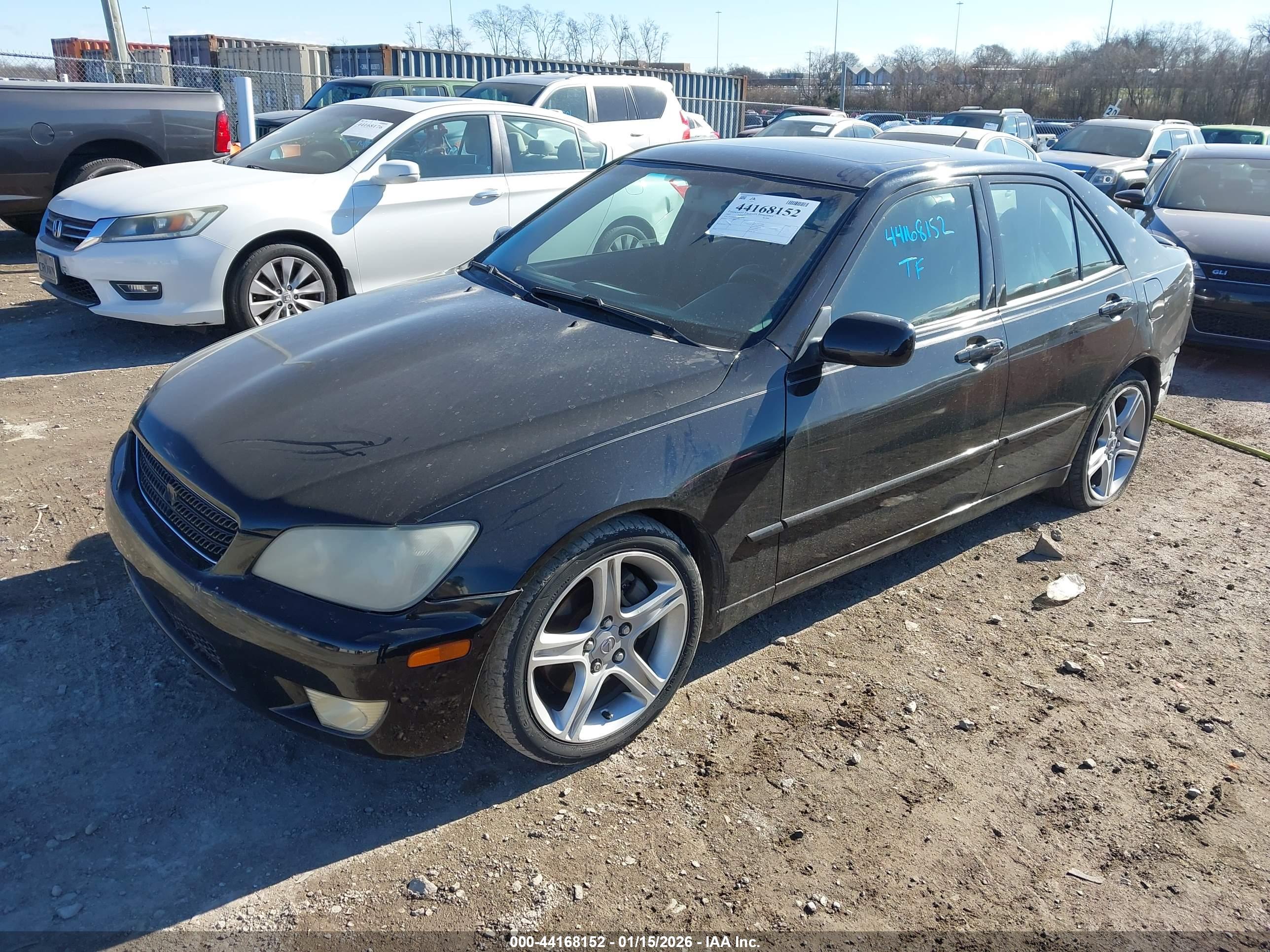 LEXUS IS image 2