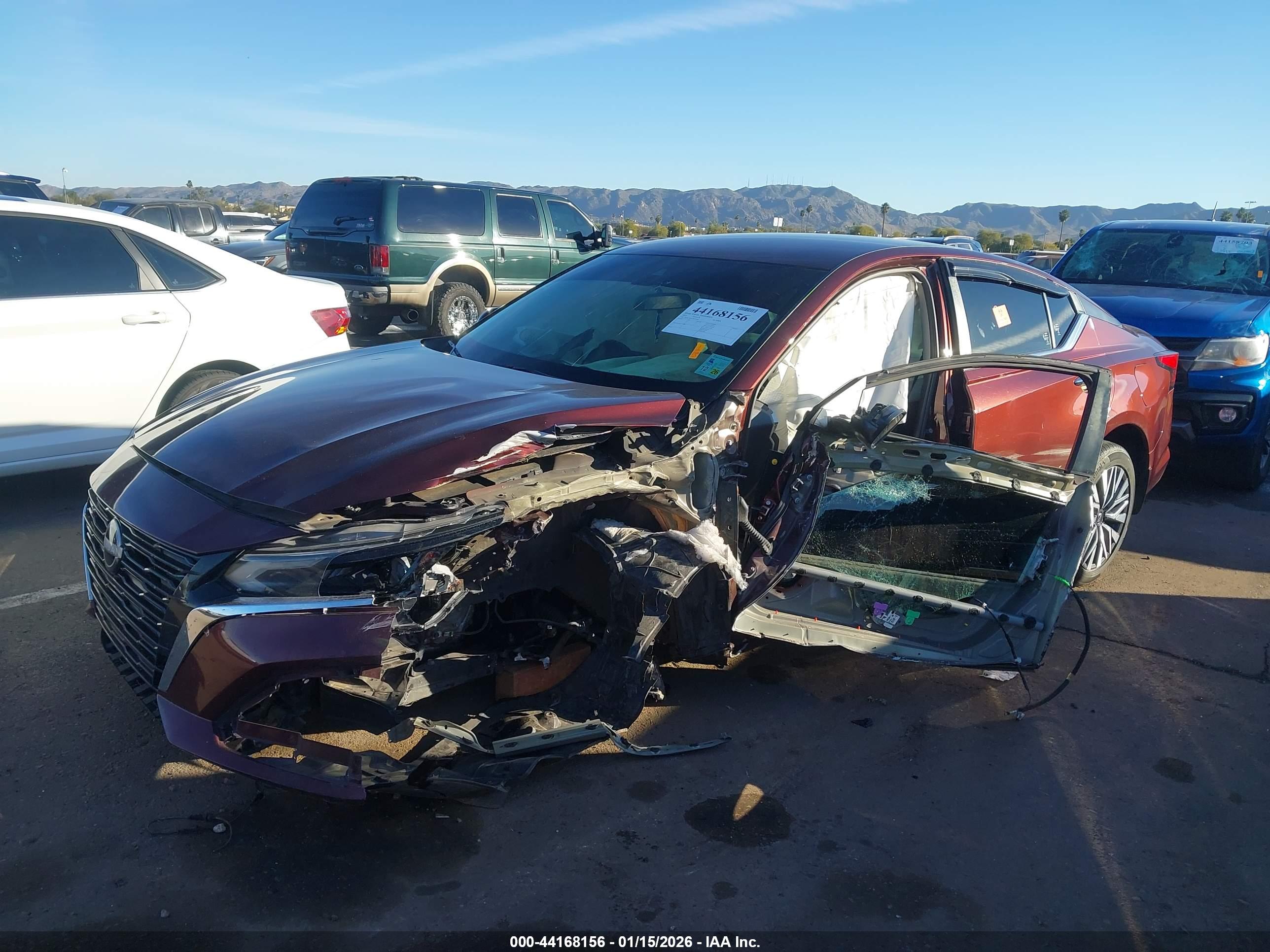 NISSAN ALTIMA image 6
