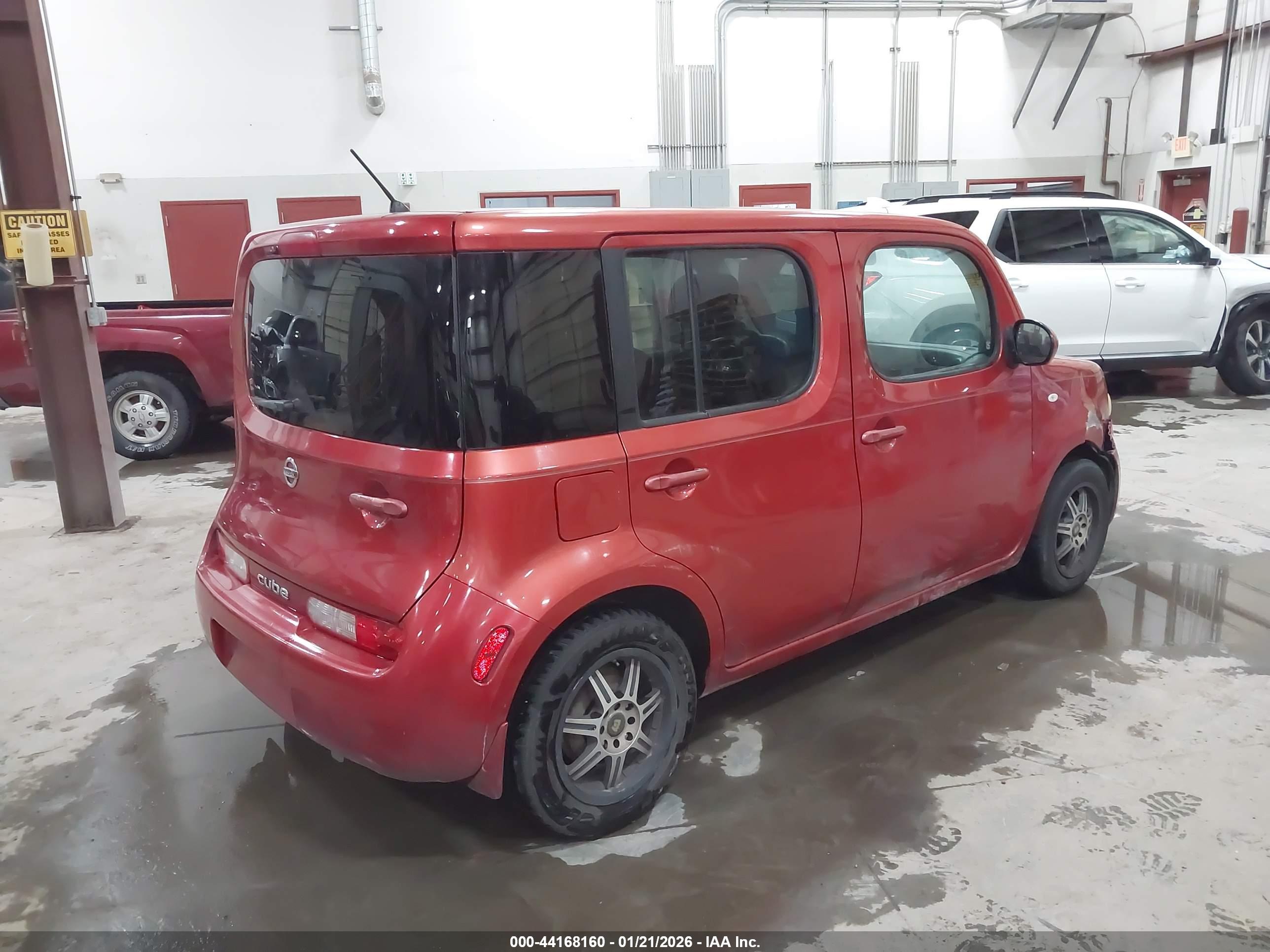 NISSAN CUBE image 4