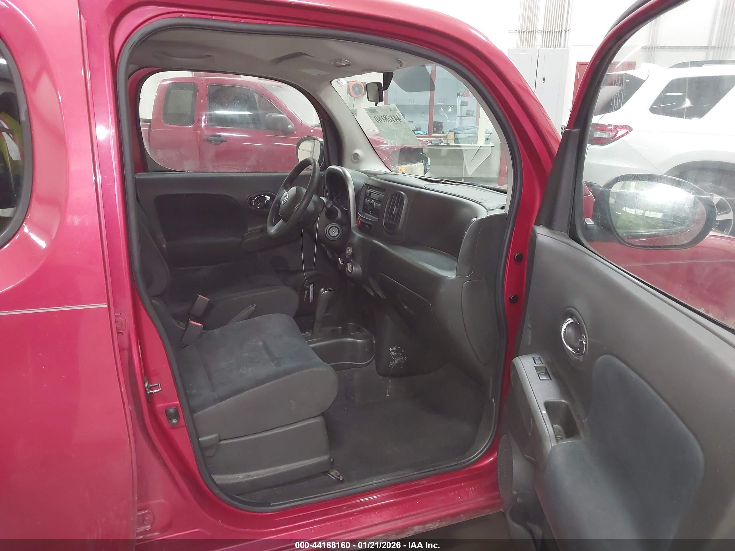 NISSAN CUBE image 5