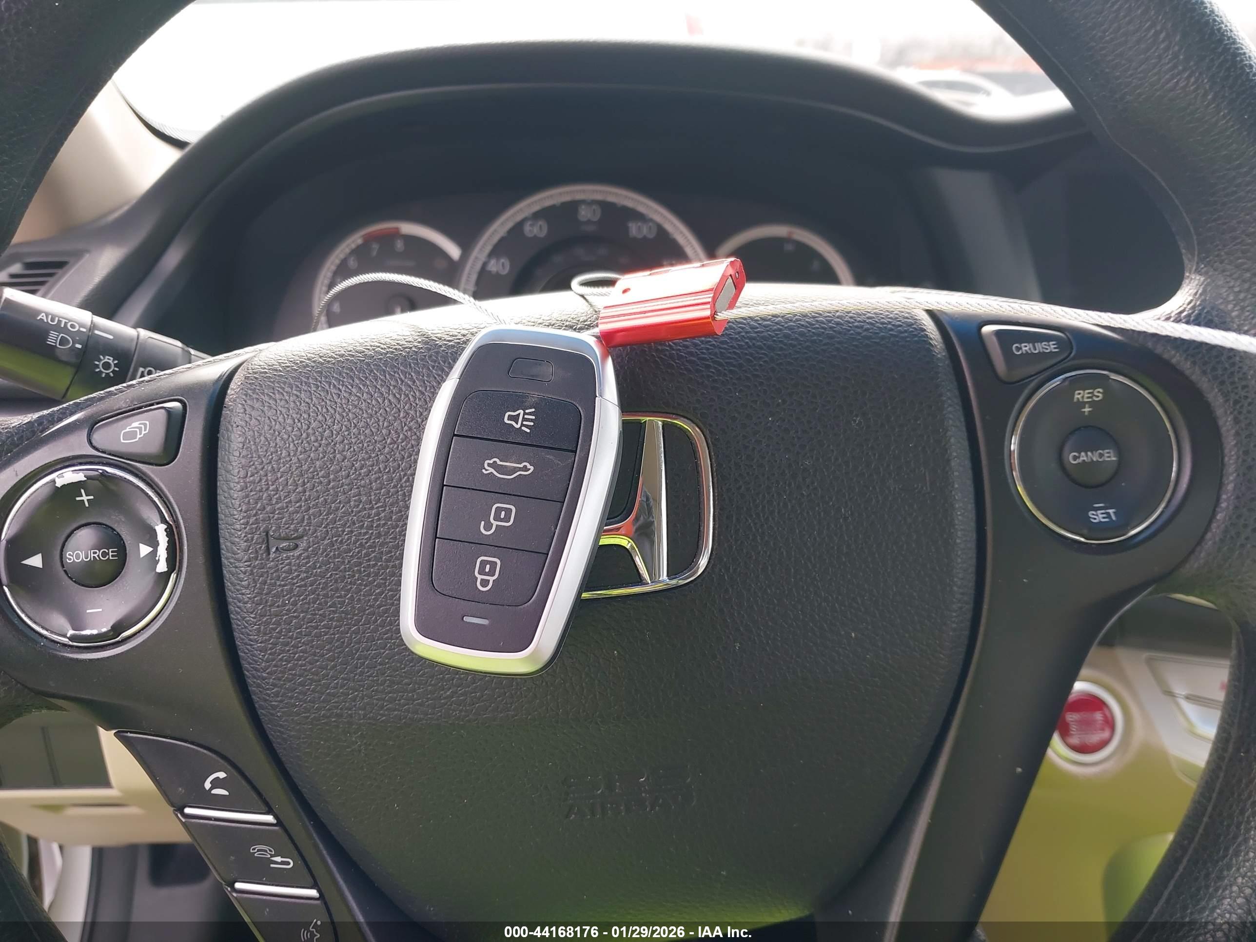 HONDA ACCORD image 11