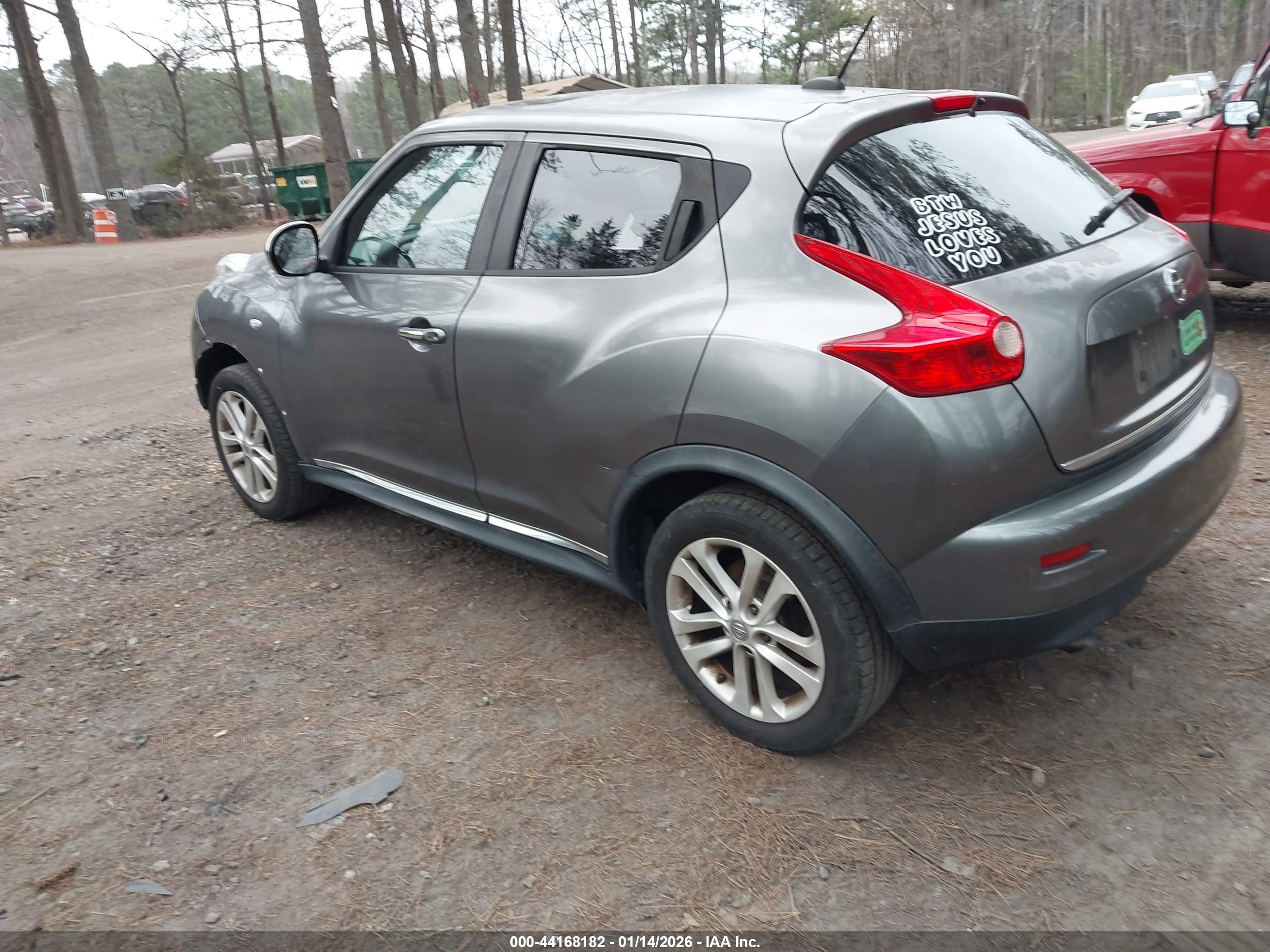 NISSAN JUKE image 3