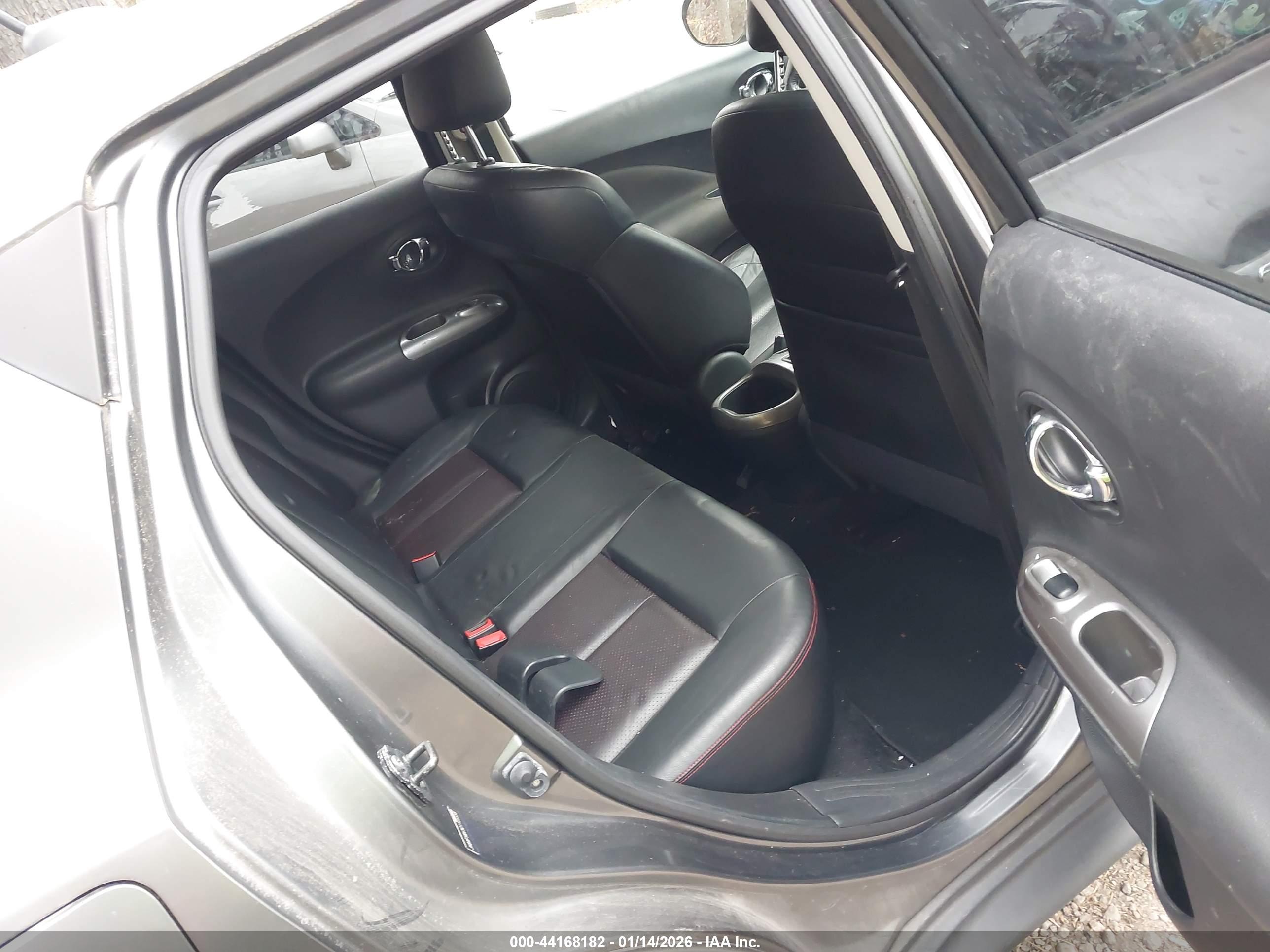 NISSAN JUKE image 8