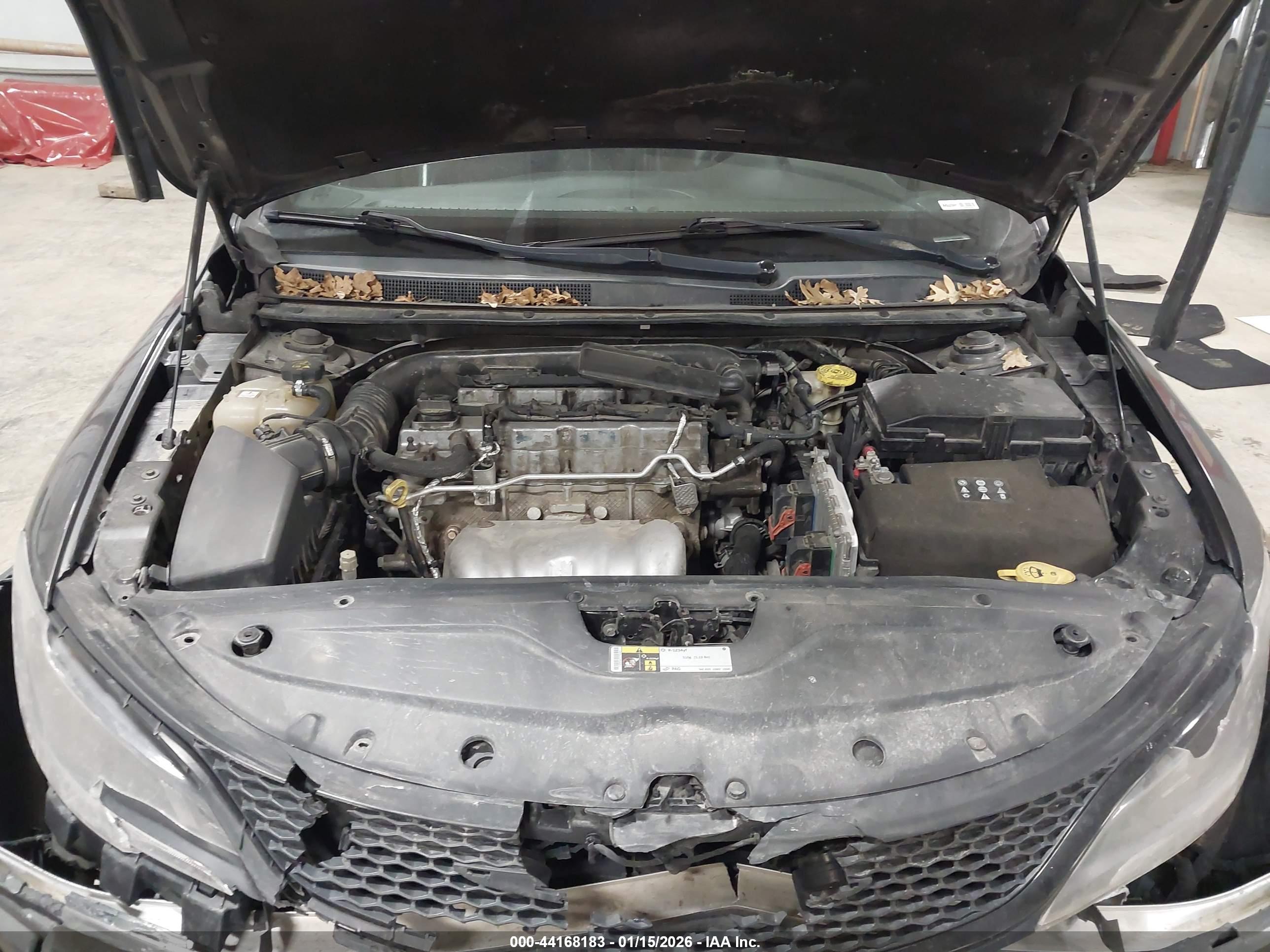 CHRYSLER 200 image 10