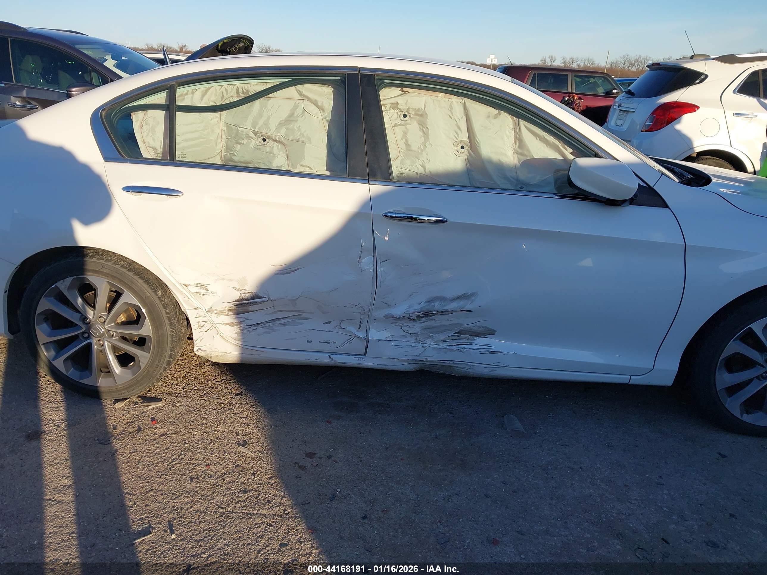 HONDA ACCORD image 6