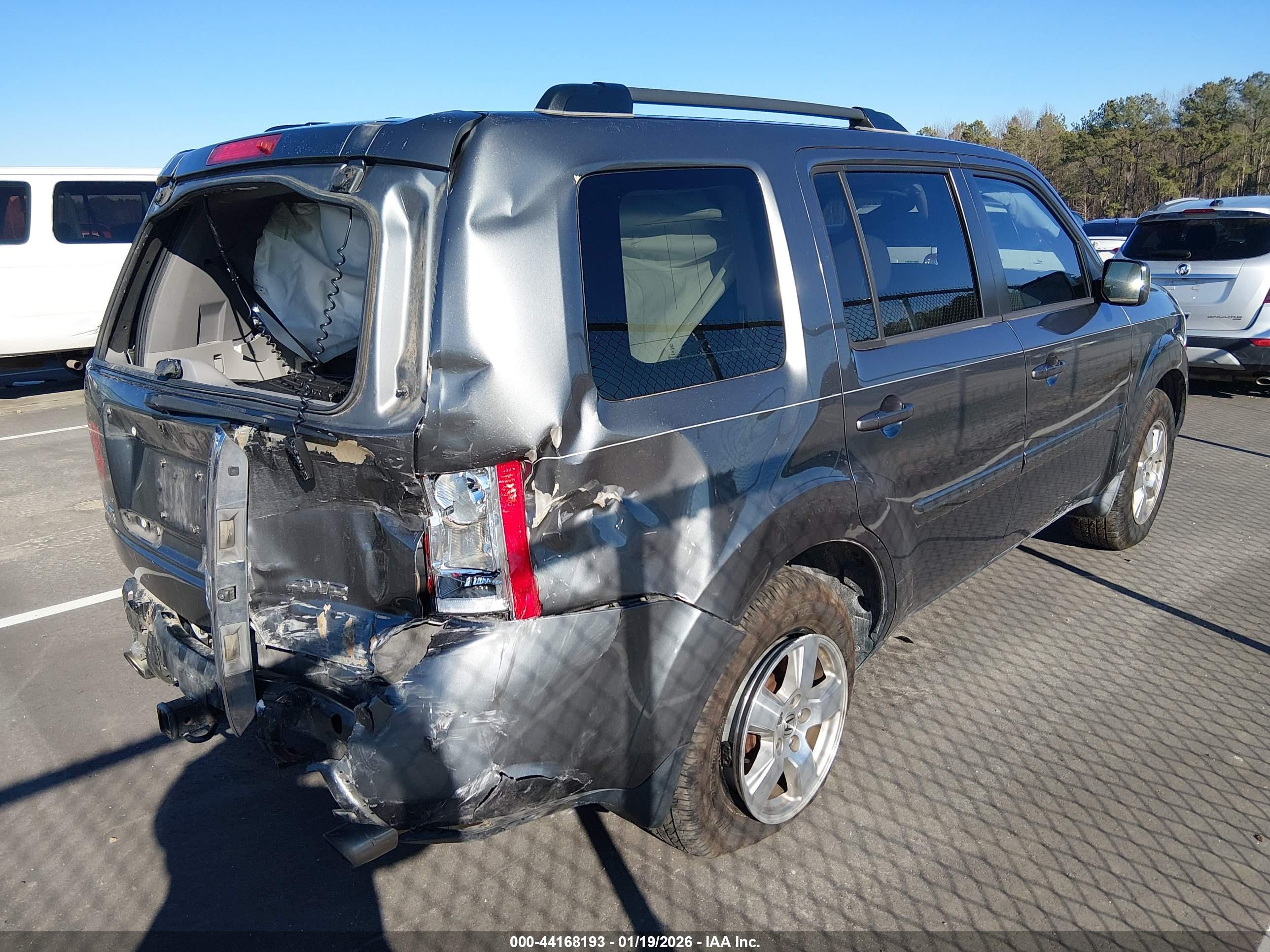 HONDA PILOT image 4